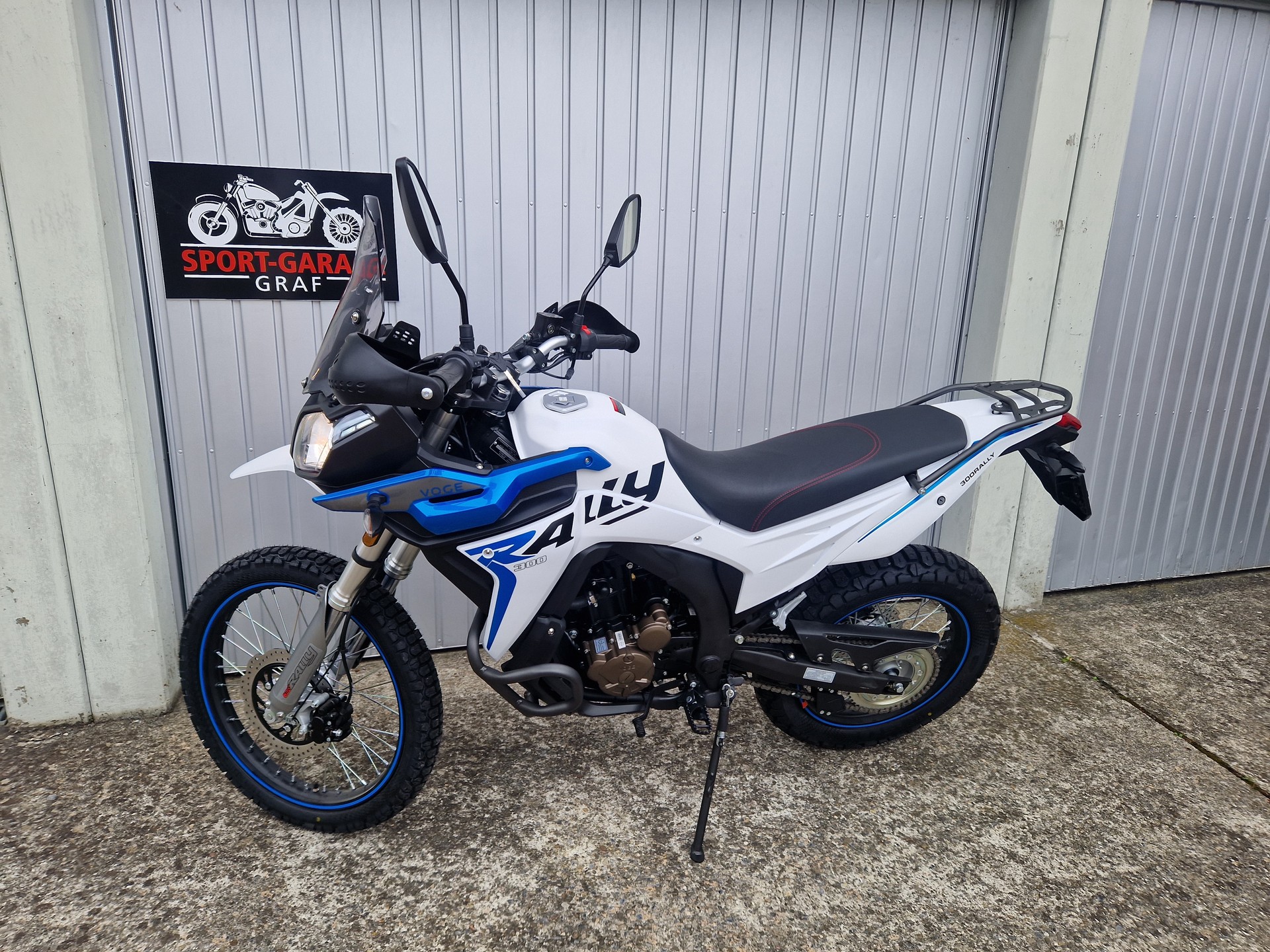 VOGE 300 Rally-showroom-element-1