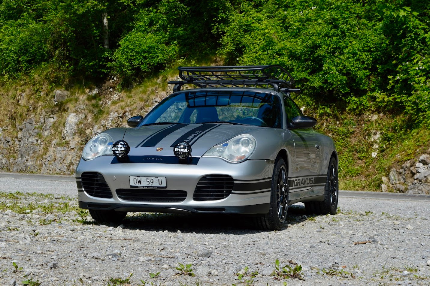 PORSCHE 911 Carrera 4 Gravus S-image-1