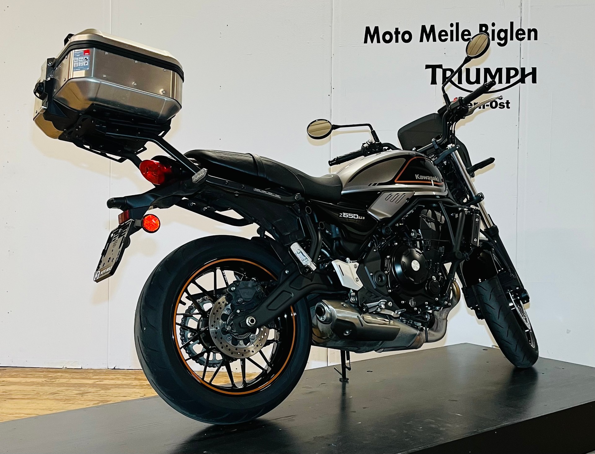 KAWASAKI Z 650 RS-image-5