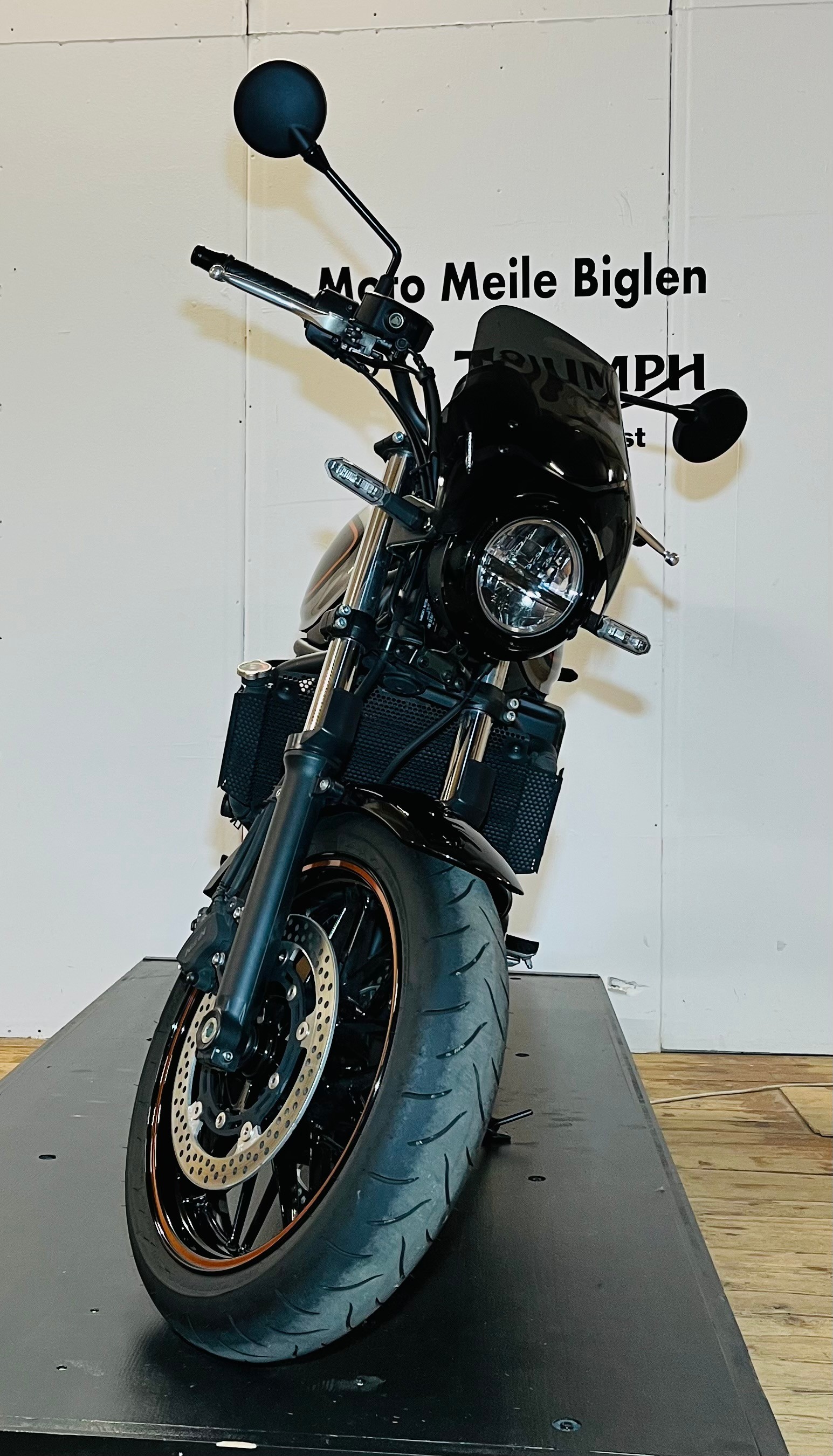 KAWASAKI Z 650 RS-image-3