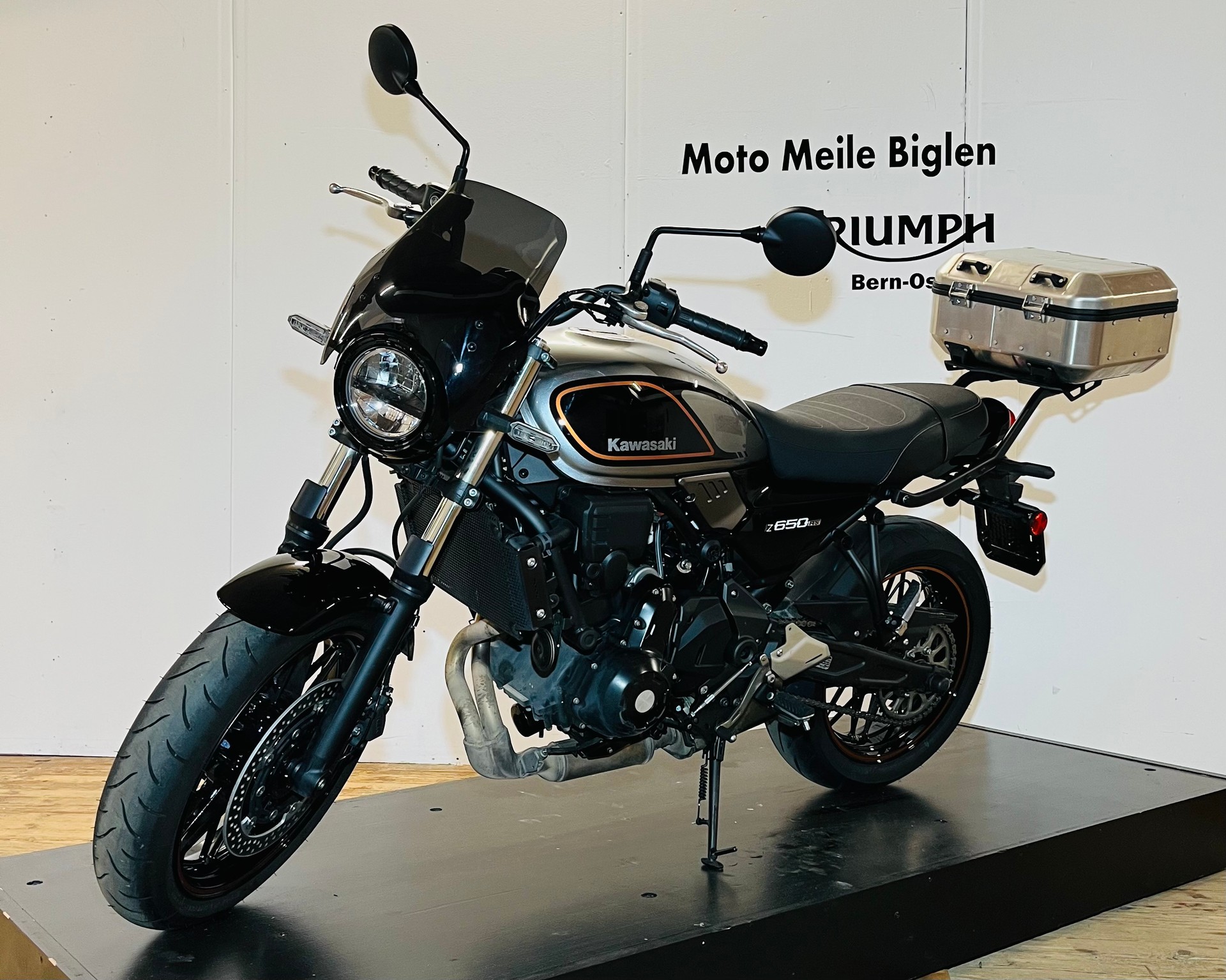 KAWASAKI Z 650 RS-image-2