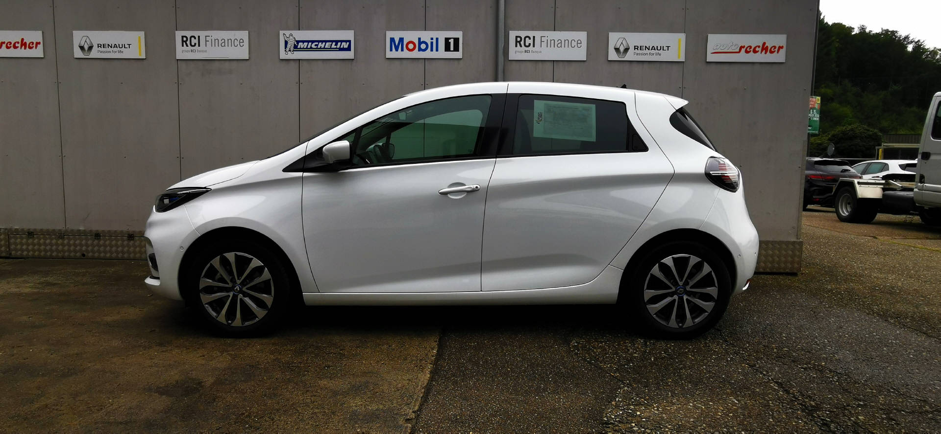 RENAULT Zoe R135 Intens (Batteriemiete)-image-1