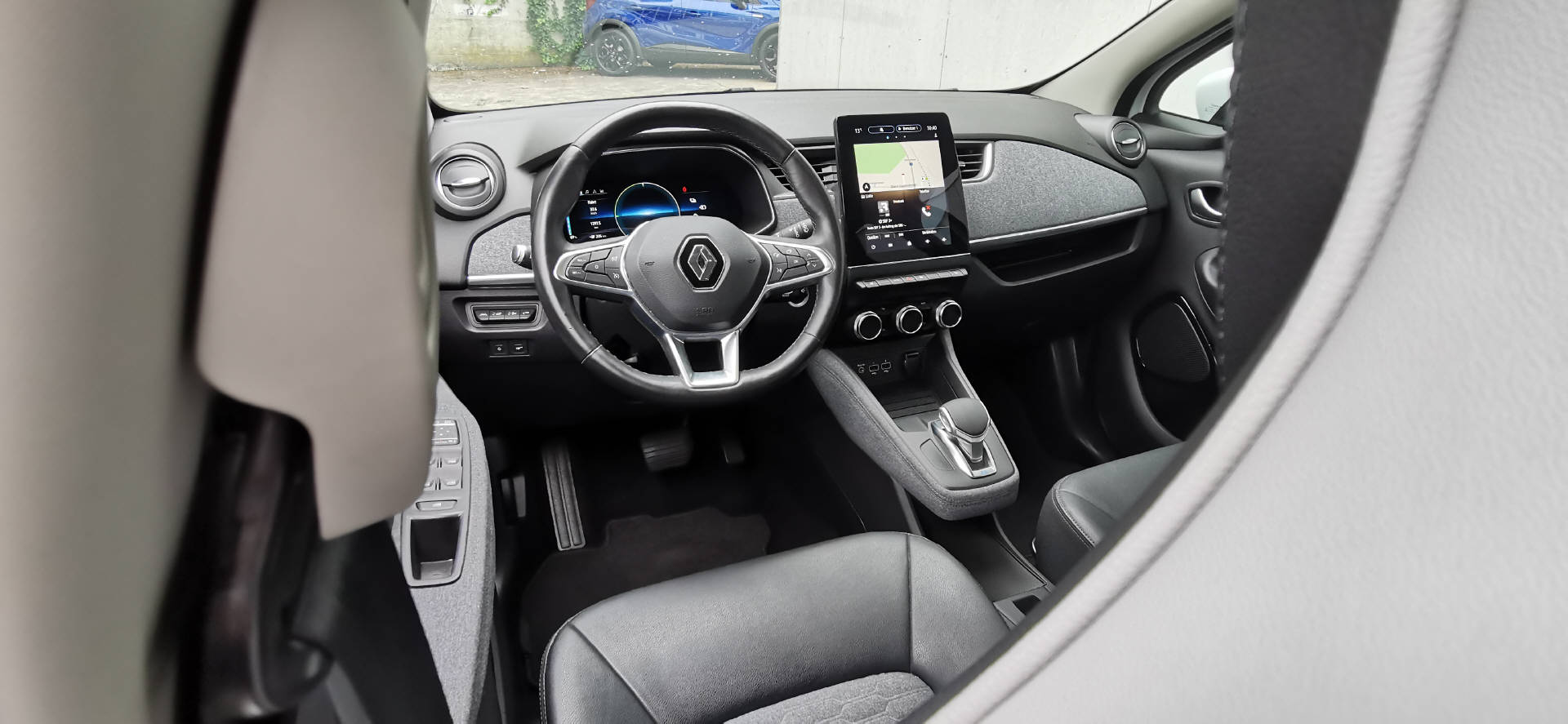 RENAULT Zoe R135 Intens (Batteriemiete)-image-5