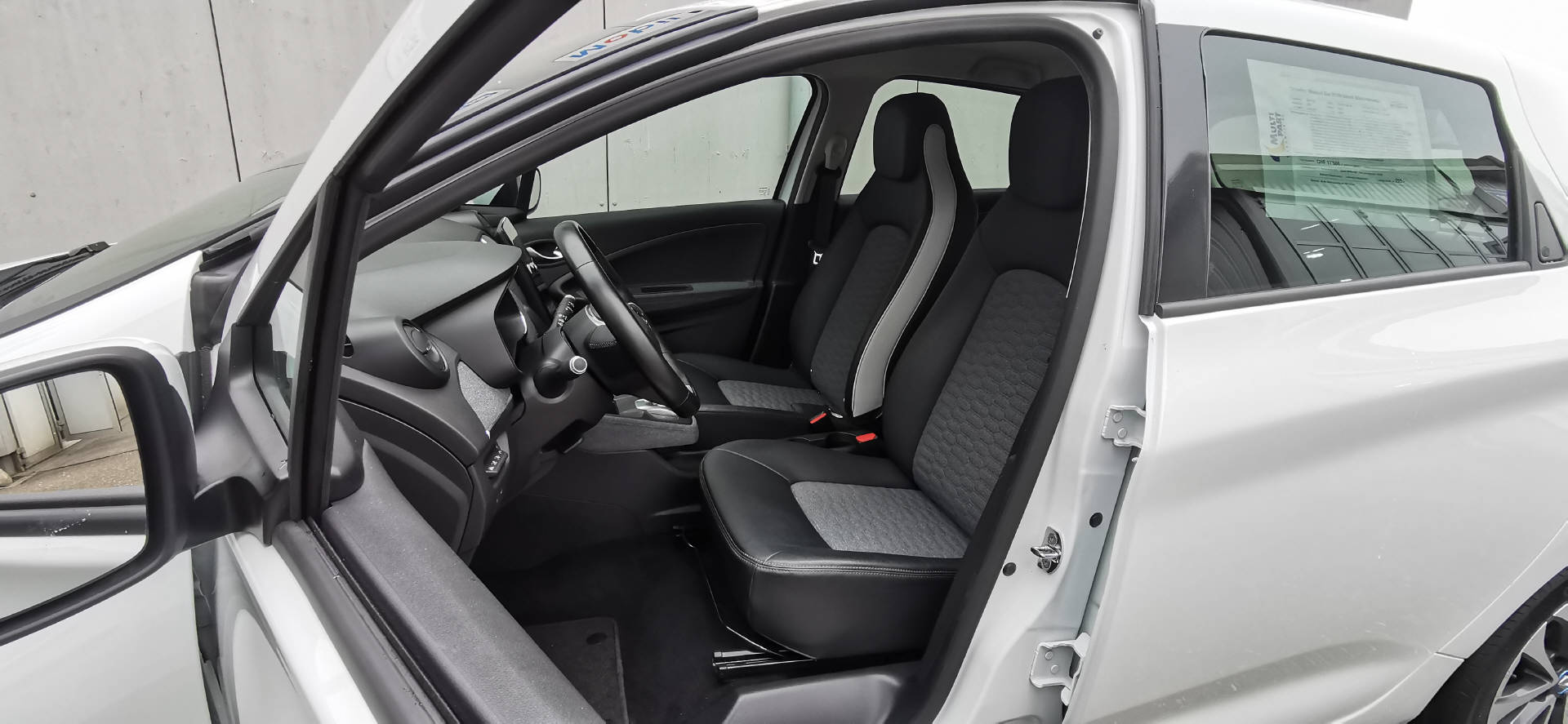 RENAULT Zoe R135 Intens (Batteriemiete)-image-4