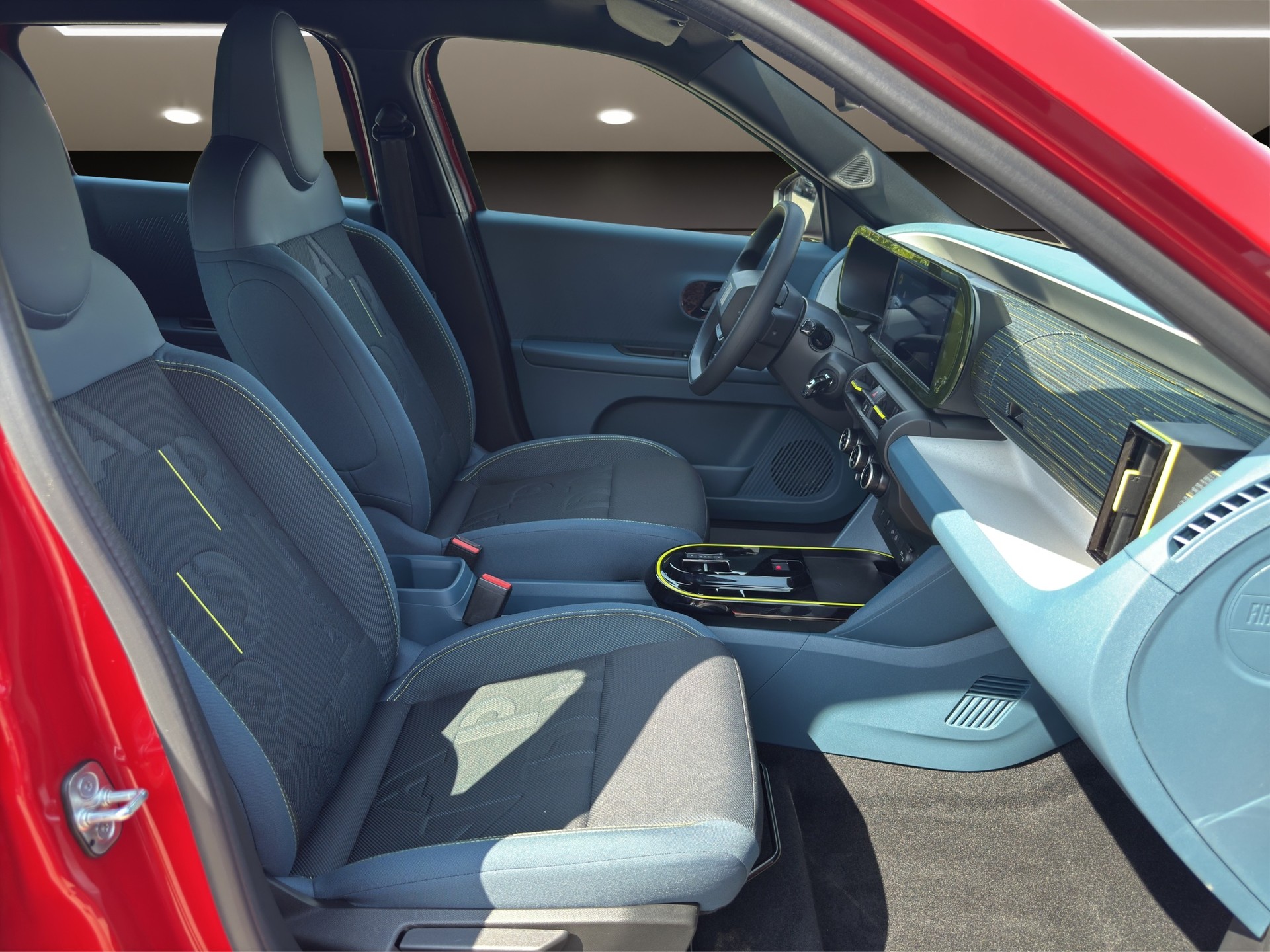 FIAT Grande Panda Red-image-12