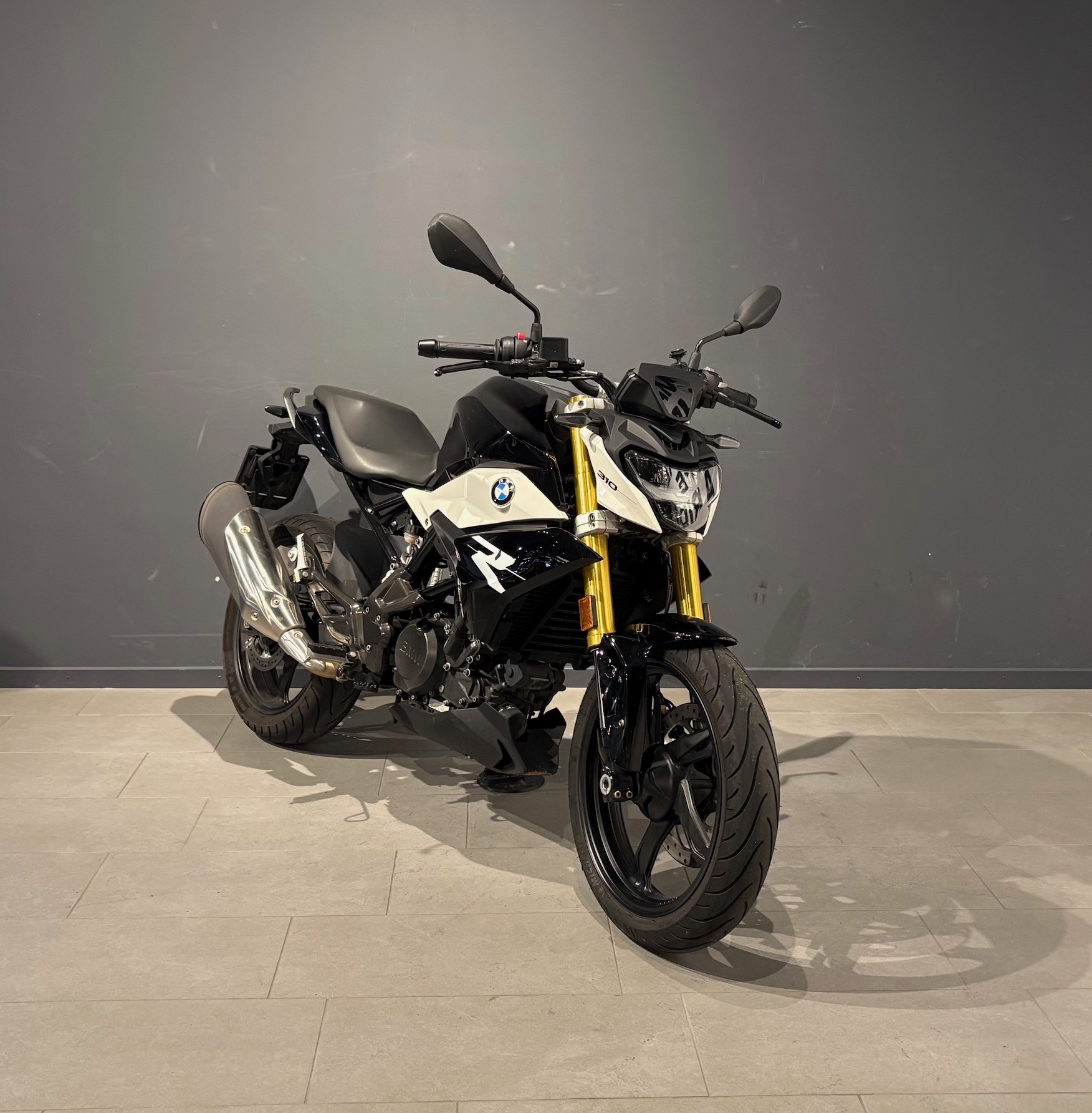BMW G 310 R-image-1