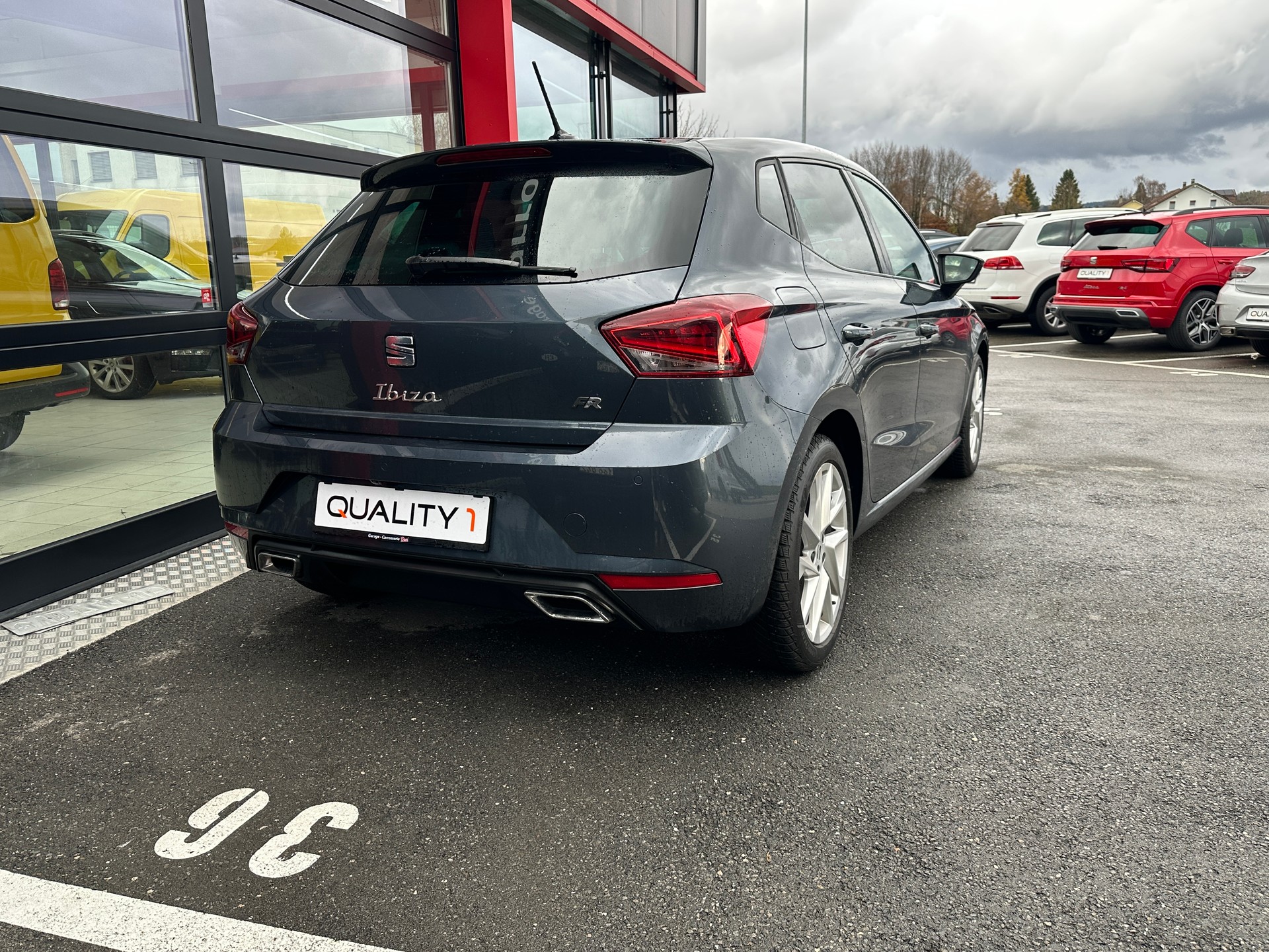 SEAT Ibiza 1.5 EcoTSI FR DSG-image-3