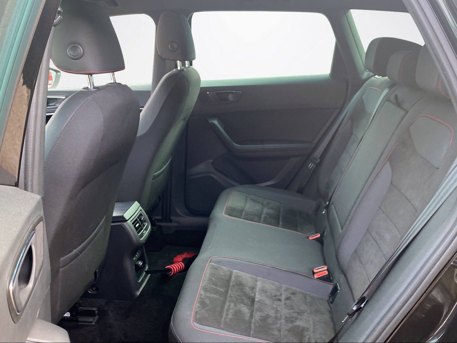 SEAT Ateca 2.0 TSI FR 4Drive DSG-image-9