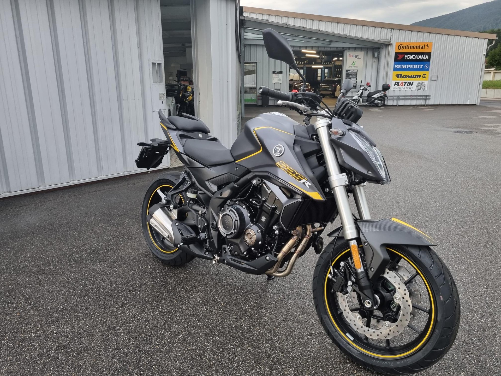 VOGE 525 R-image-4