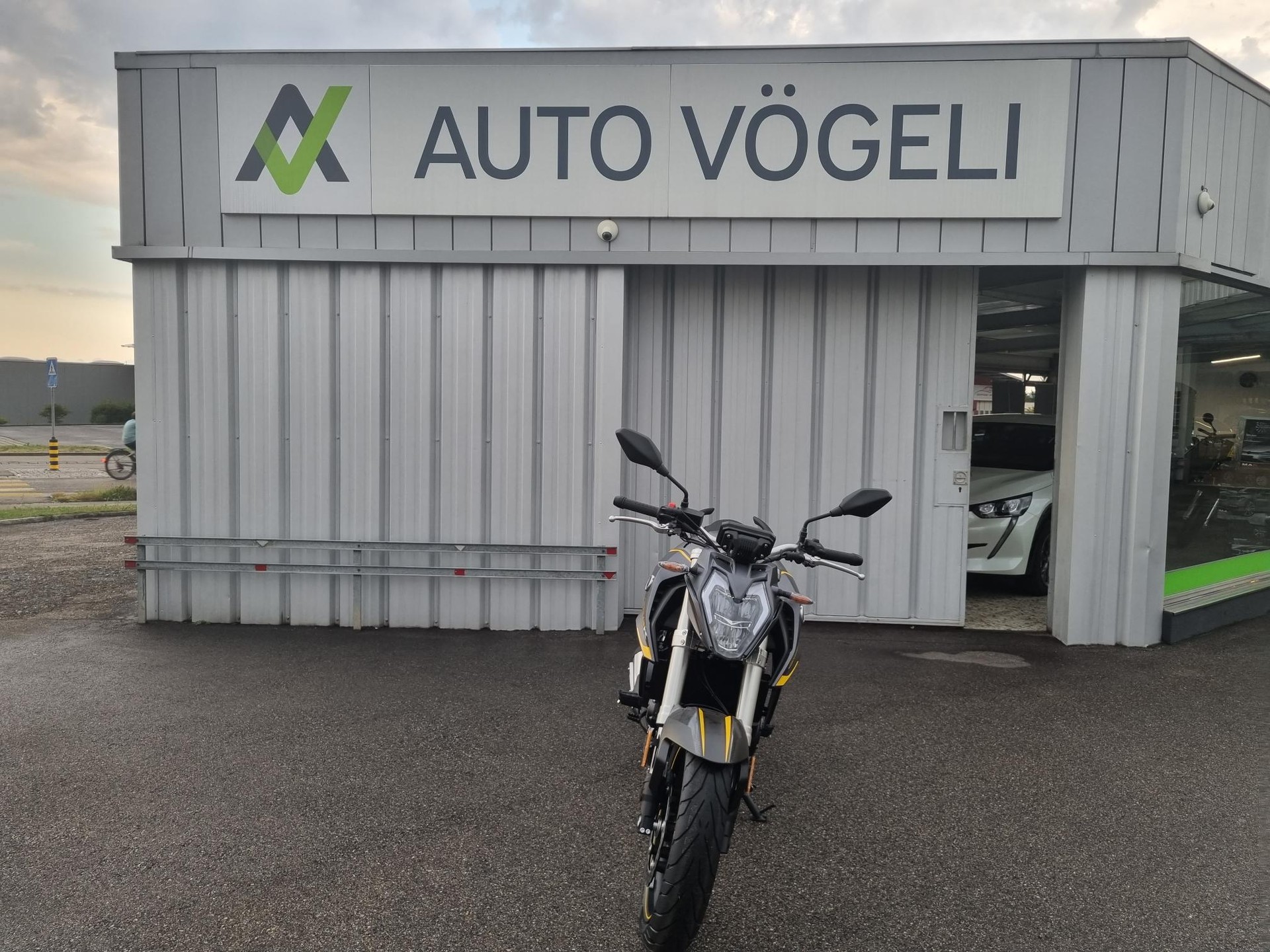 VOGE 525 R-image-6