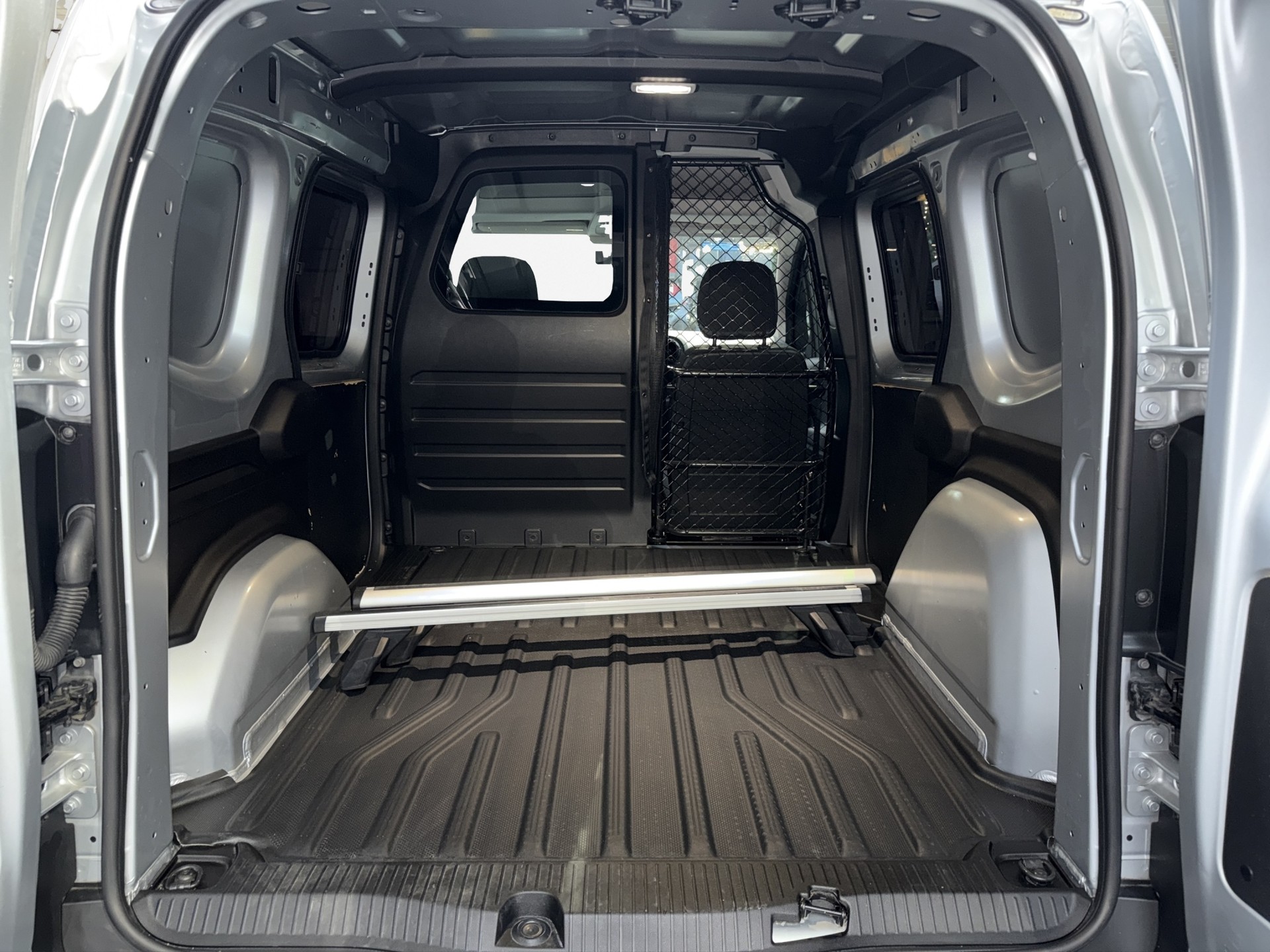 MERCEDES-BENZ 110 Kaw.S 1.5CDI-image-14