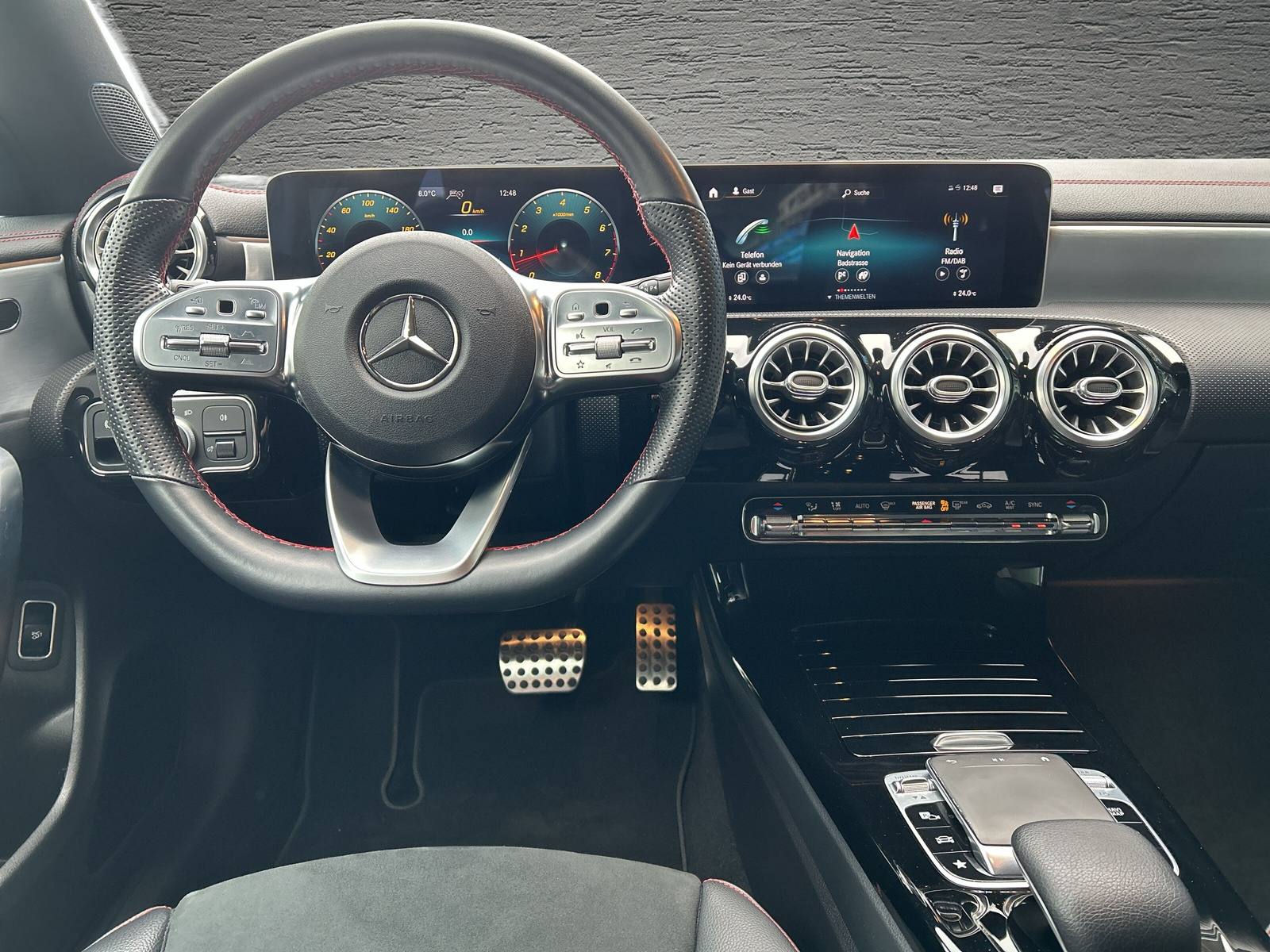 MERCEDES-BENZ CLA 250 AMG Line 7G-DCT *CH Fahrzeug mit Gratisservice*Keyless*360 Grad Kamera*-image-6