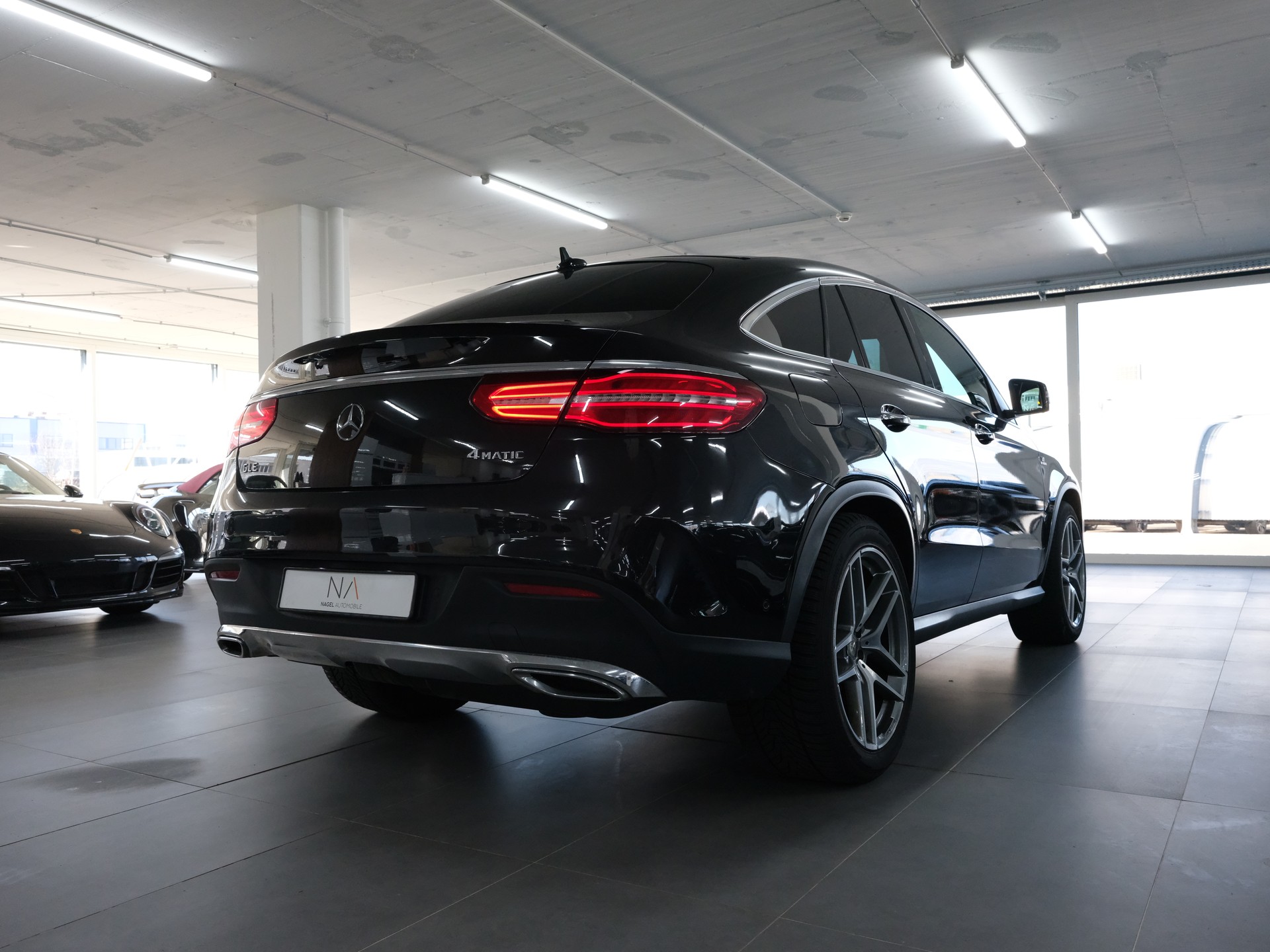 MERCEDES-BENZ GLE Coupé 350 d 4Matic 9G-Tronic-showroom-element-2