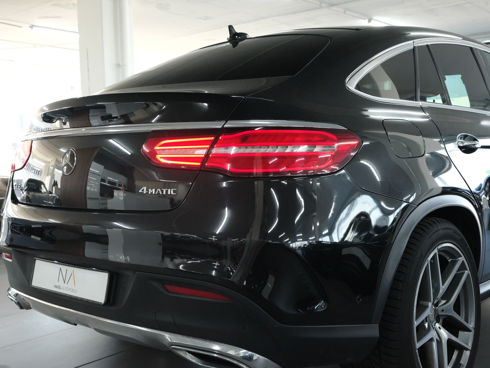 MERCEDES-BENZ GLE Coupé 350 d 4Matic 9G-Tronic-image-9