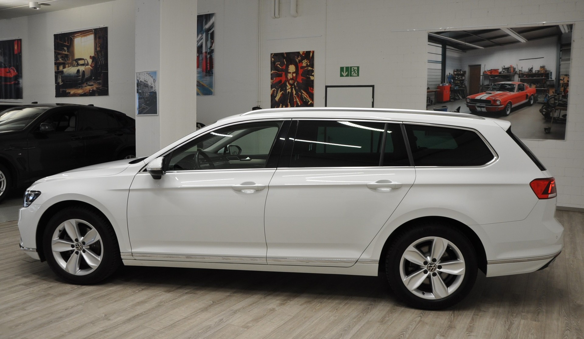 VW Passat 2.0 TDI BMT Elegance 4Motion DSG-showroom-element-2