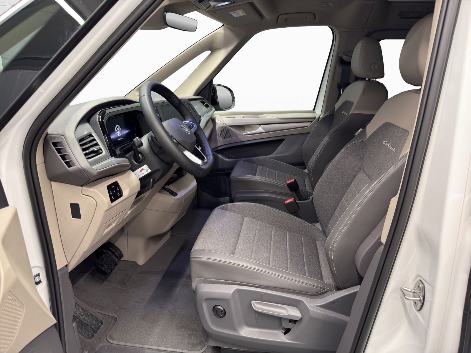 VW T7 California 2.0 TSI Ocean Liberty DSG-image-6
