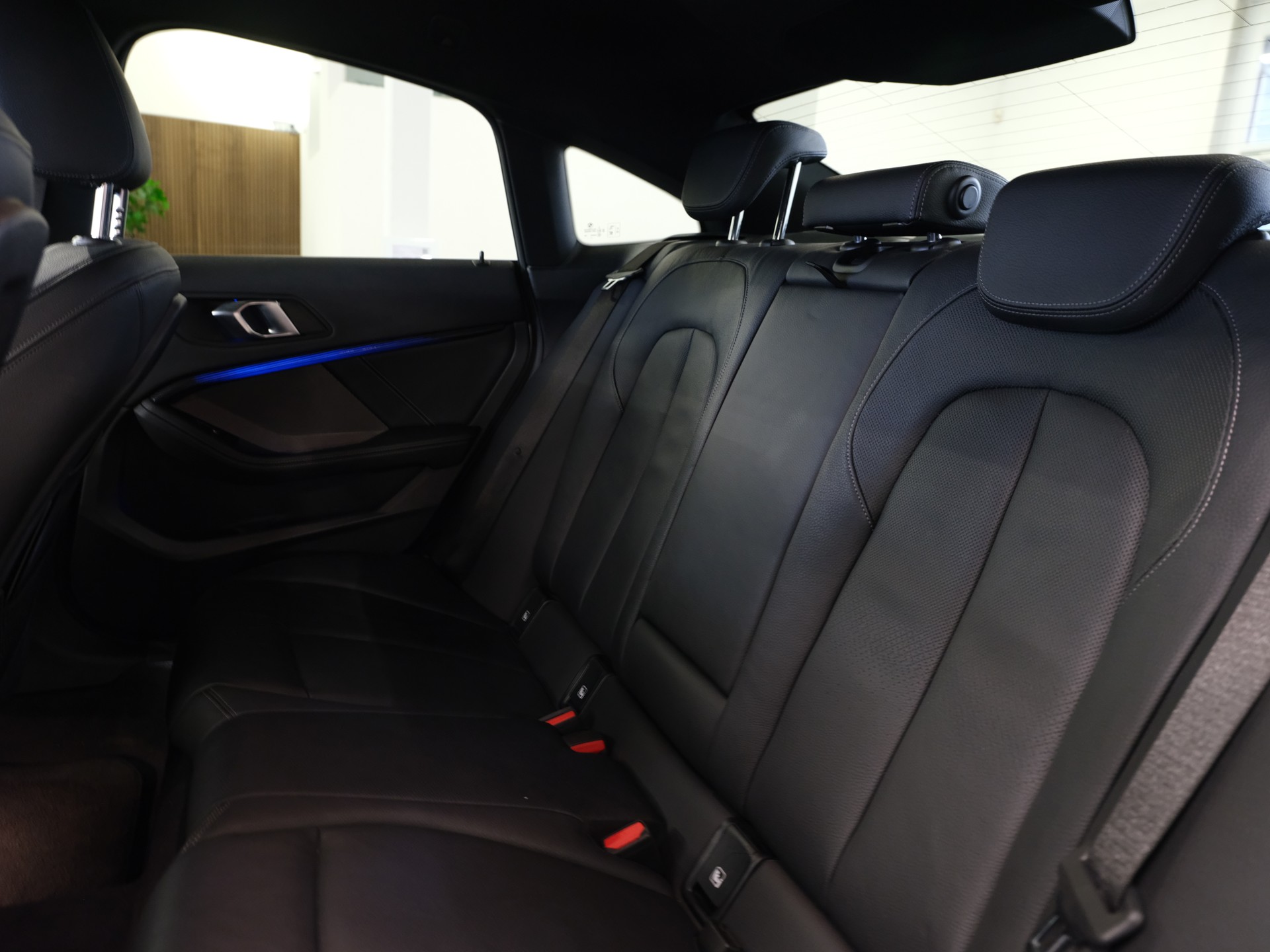BMW 220d Gran Coupé xDrive M Sport Steptronic *Driving Assistant* *Head-Up Display* *Komfortzugang*-image-25