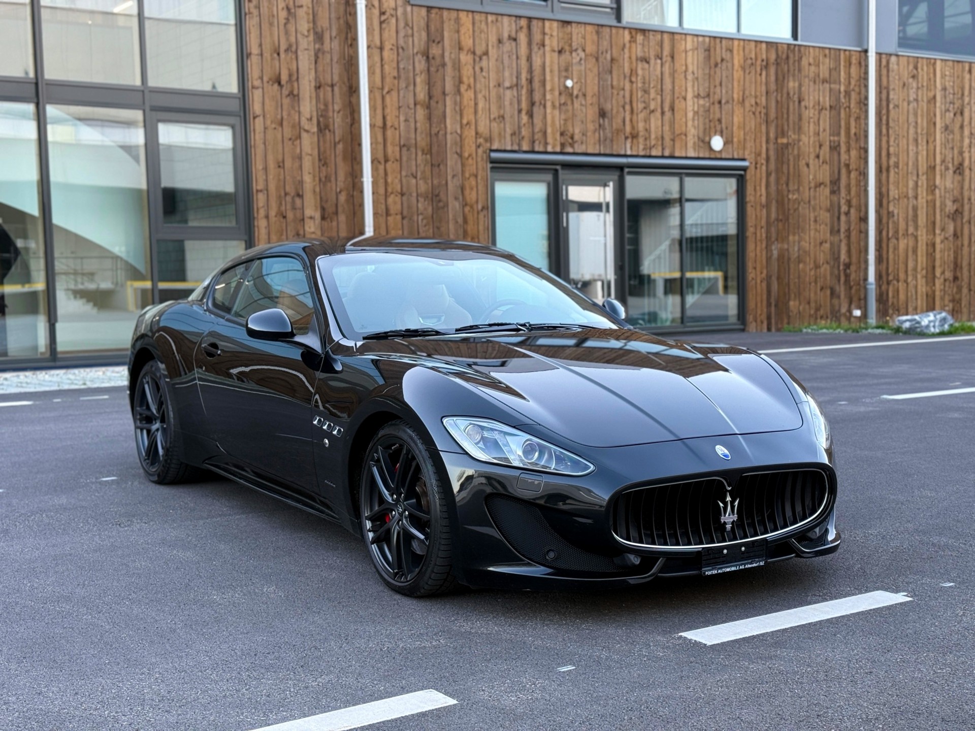 MASERATI GranTurismo Sport Automatica-image-3