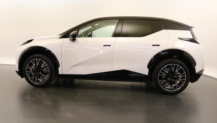 ZEEKR X Privilege AWD-showroom-element-2