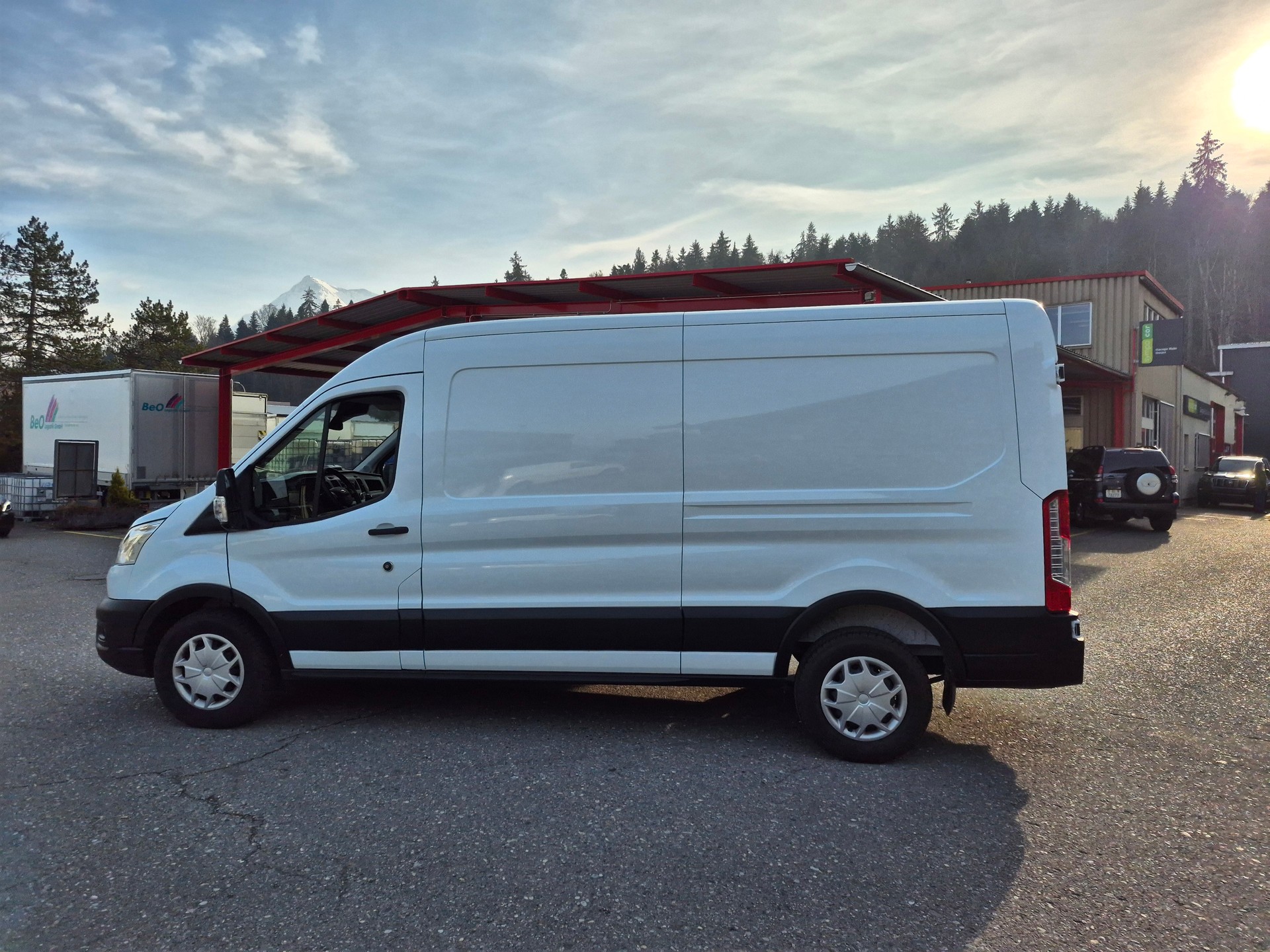 FORD Transit Van 350 L3 Trend 2.0 TDCi 130 FWD-image-7