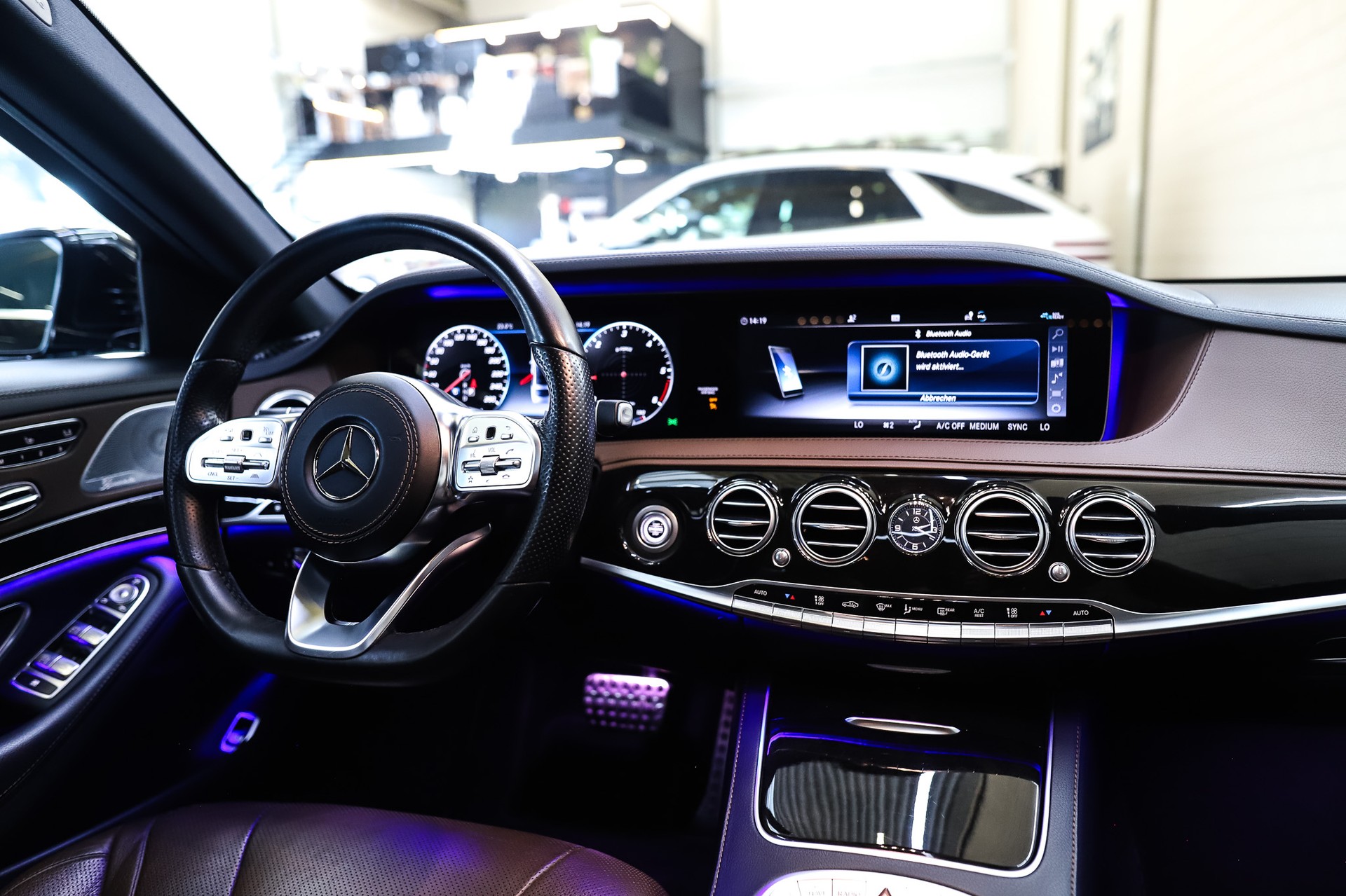 MERCEDES-BENZ S 400 d L 4Matic 9G-Tronic-image-15