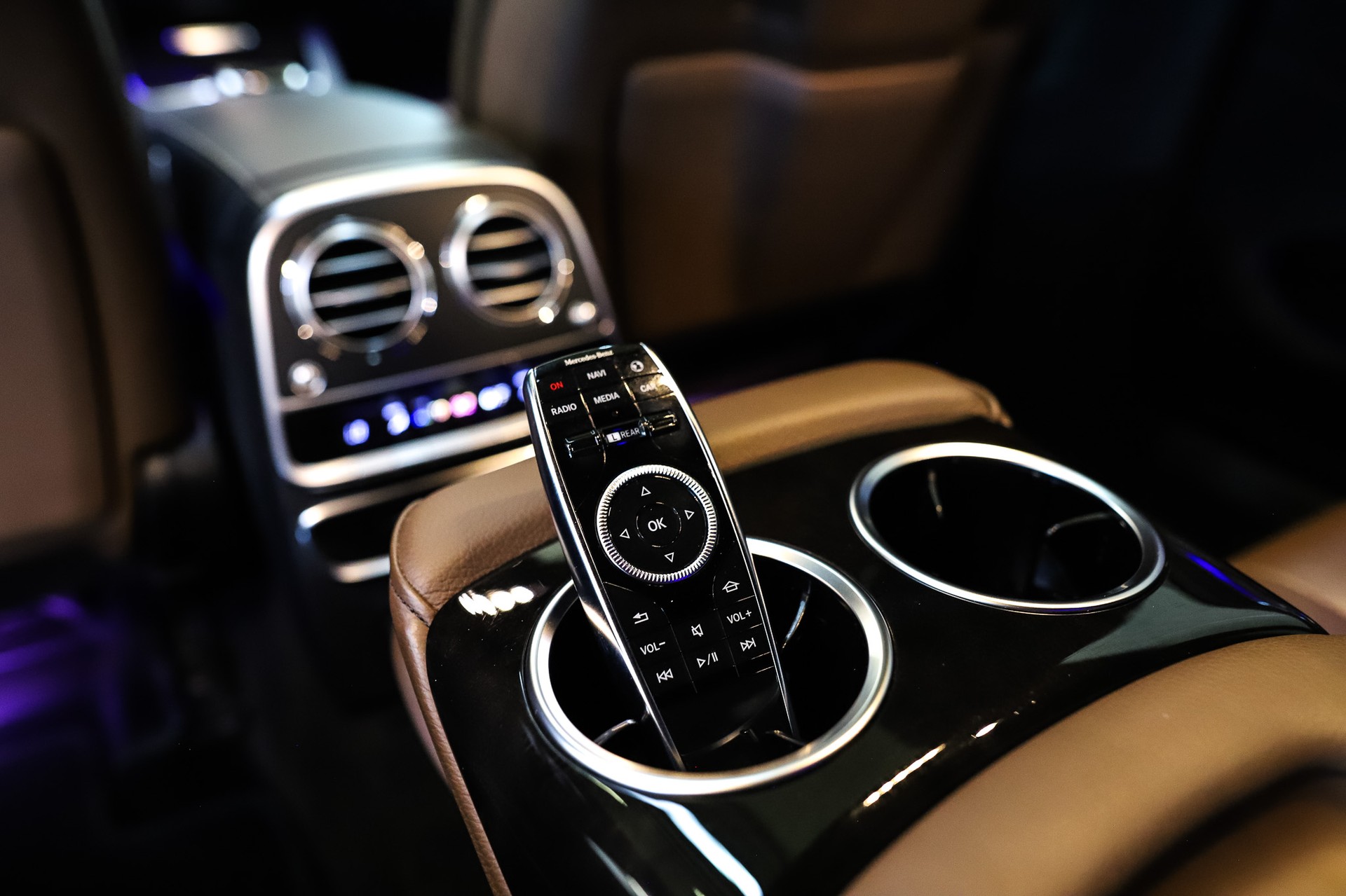 MERCEDES-BENZ S 400 d L 4Matic 9G-Tronic-image-13
