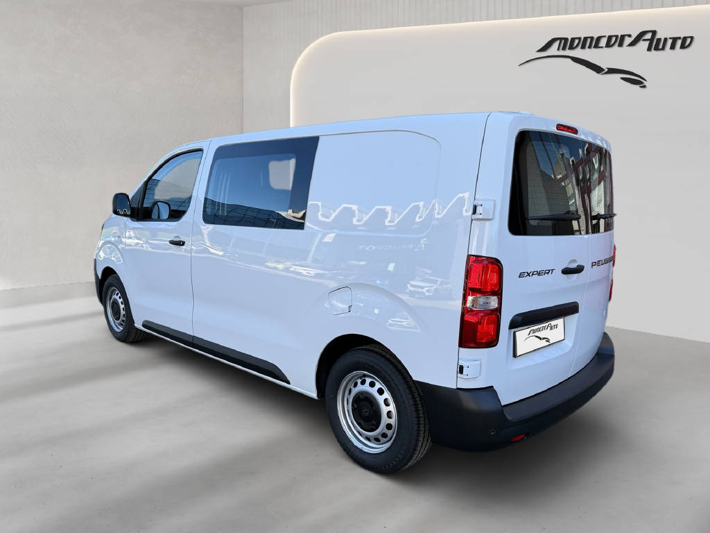 PEUGEOT Expert fourgon Standard 1.5 Diesel 120ch BVM6-image-11