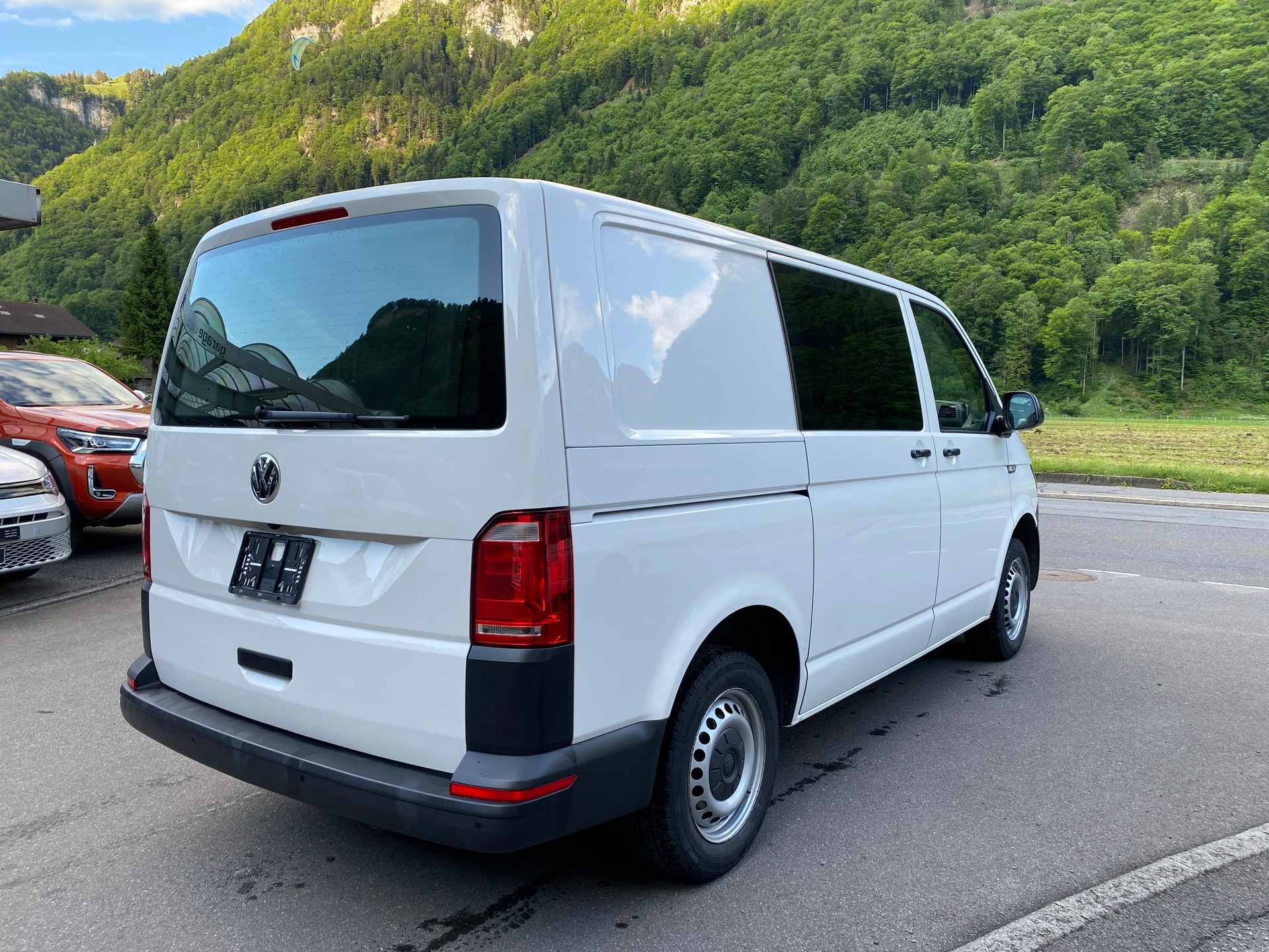 VW T6 2.0 TDI 4Motion DSG-image-12