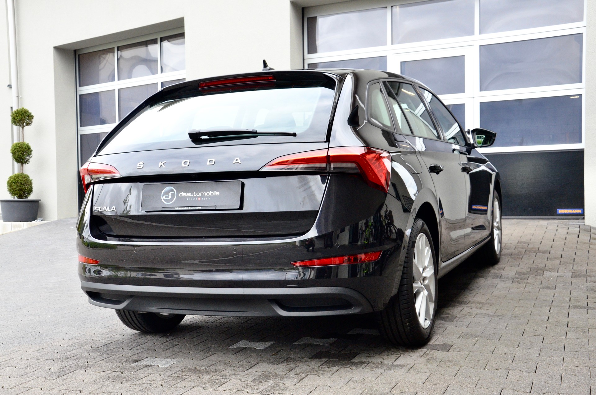 SKODA Scala 1.5 TSI ACT Style DSG-image-7