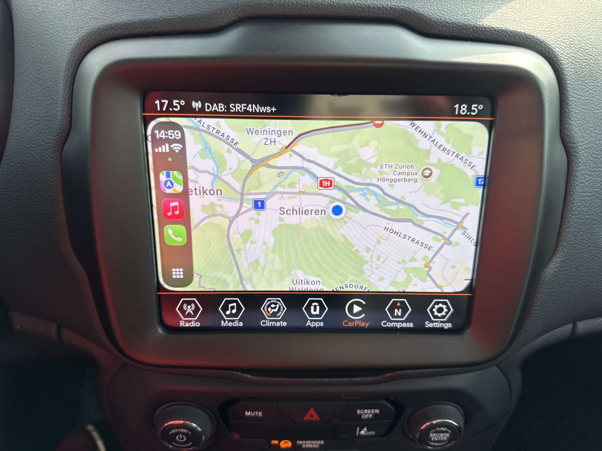 JEEP Renegade 1.3 T PHEV Limited AWD Automat-showroom-element-1