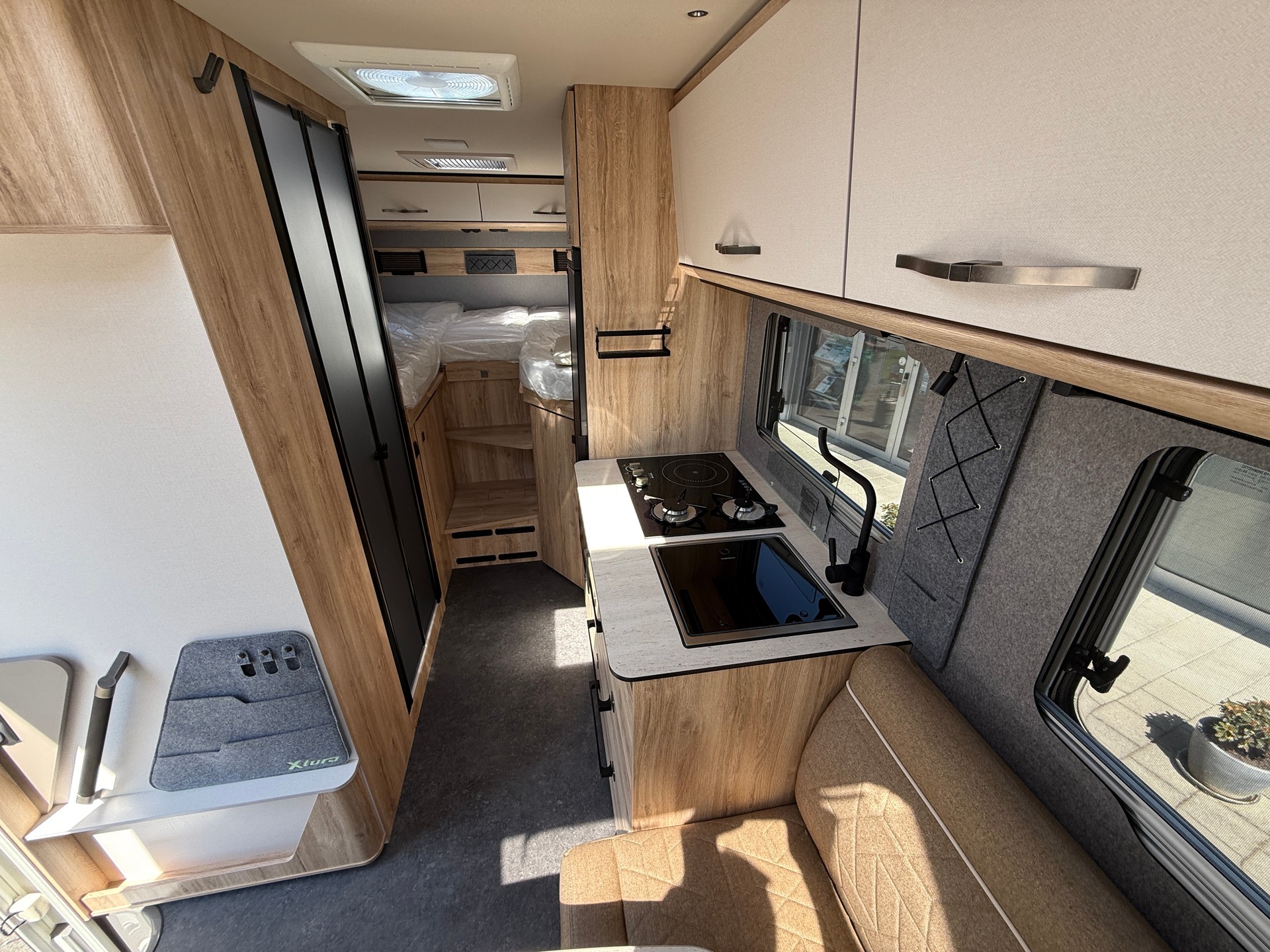 EURA MOBIL Xtura XT 686 EF-image-7