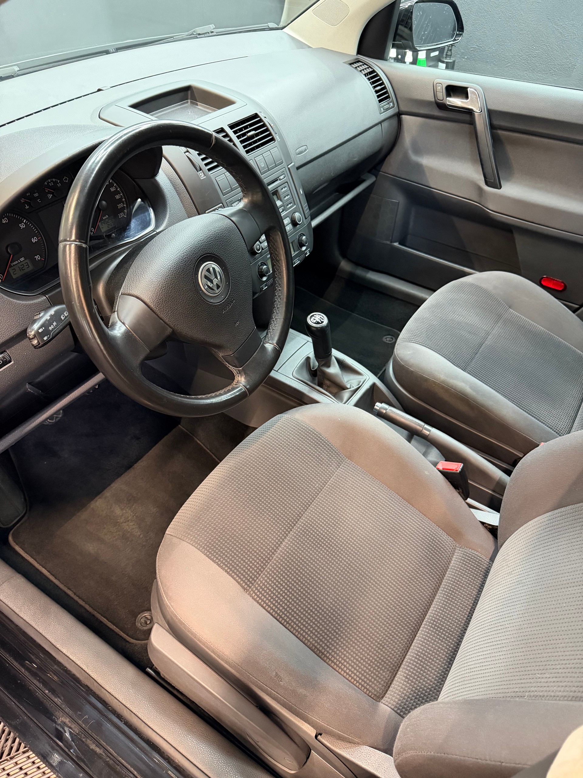 VW Polo 1.2 12V Comfortline-image-5