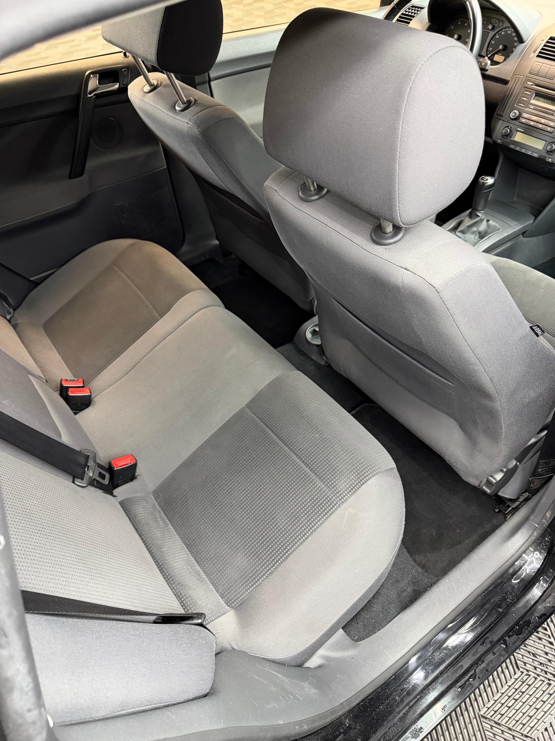 VW Polo 1.2 12V Comfortline-image-9