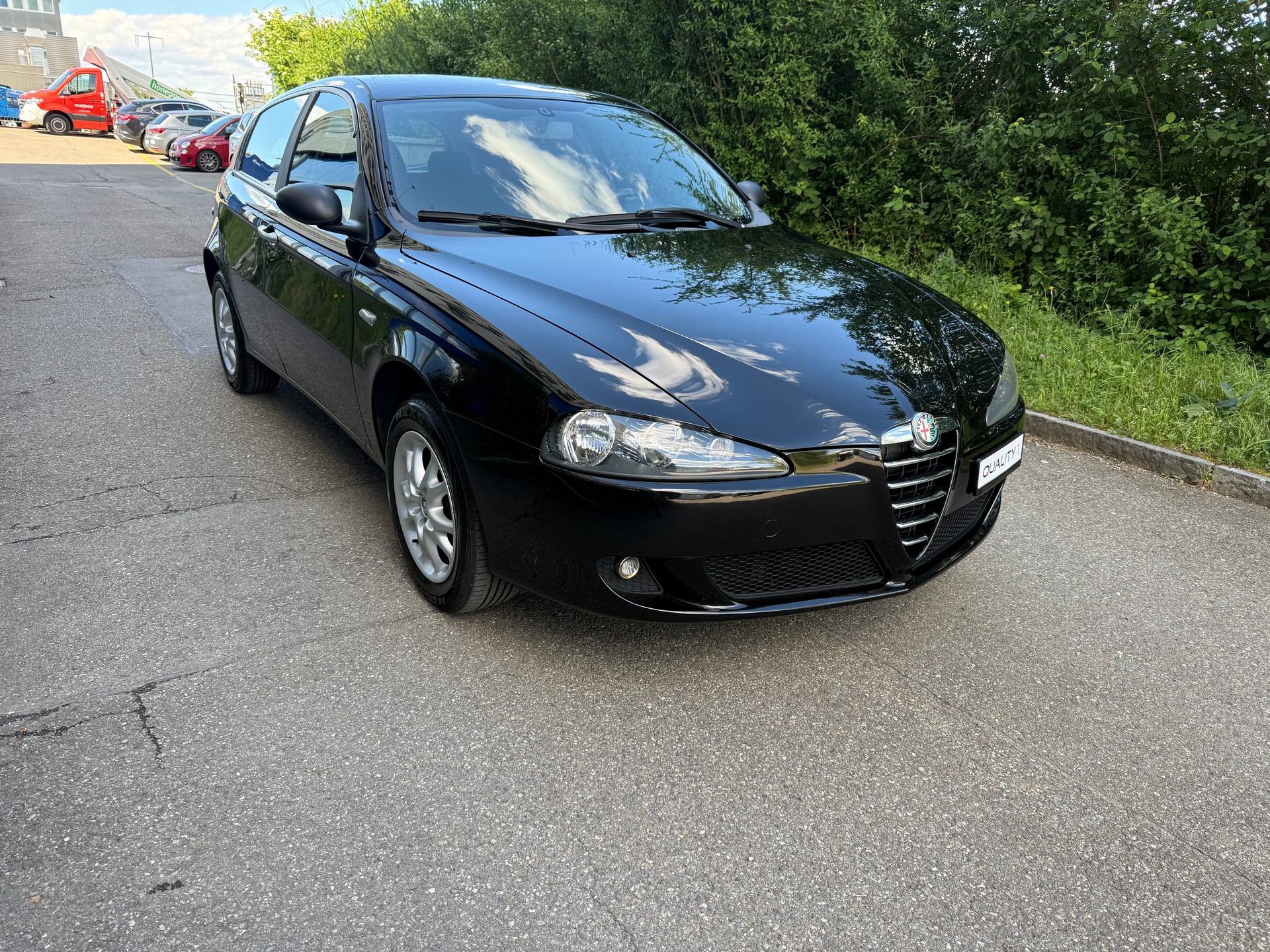 ALFA ROMEO 147 1.6 TS 16V Distinctive-image-2