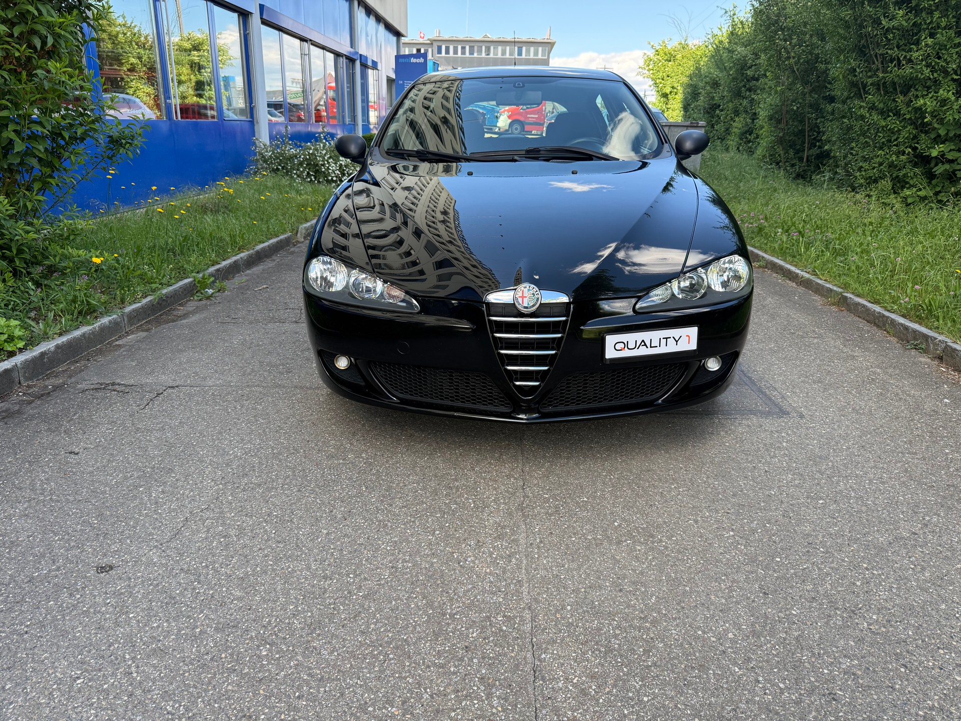 ALFA ROMEO 147 1.6 TS 16V Distinctive-image-1
