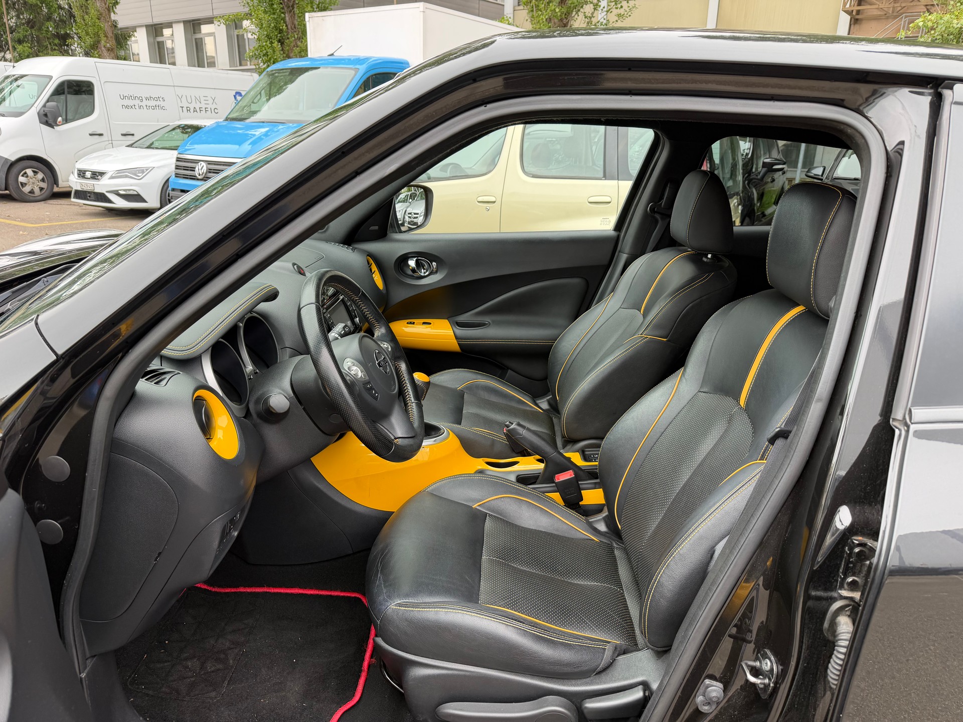 NISSAN Juke 1.2 DIG-T N-Connecta-image-11