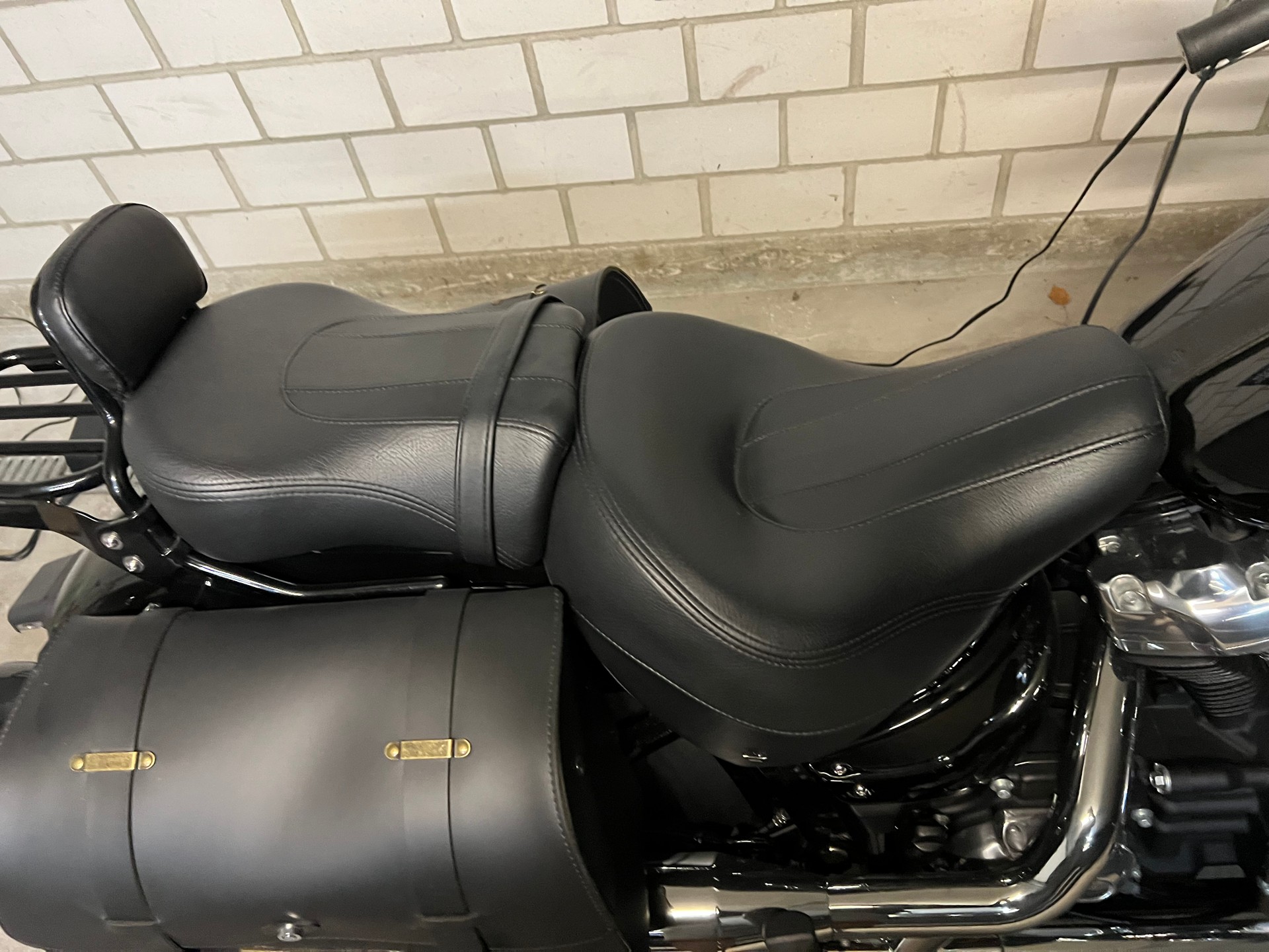 HARLEY-DAVIDSON FLSL Softail Slim 107 ABS-image-7
