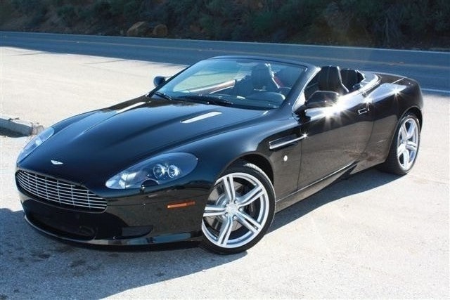 ASTON MARTIN Volante