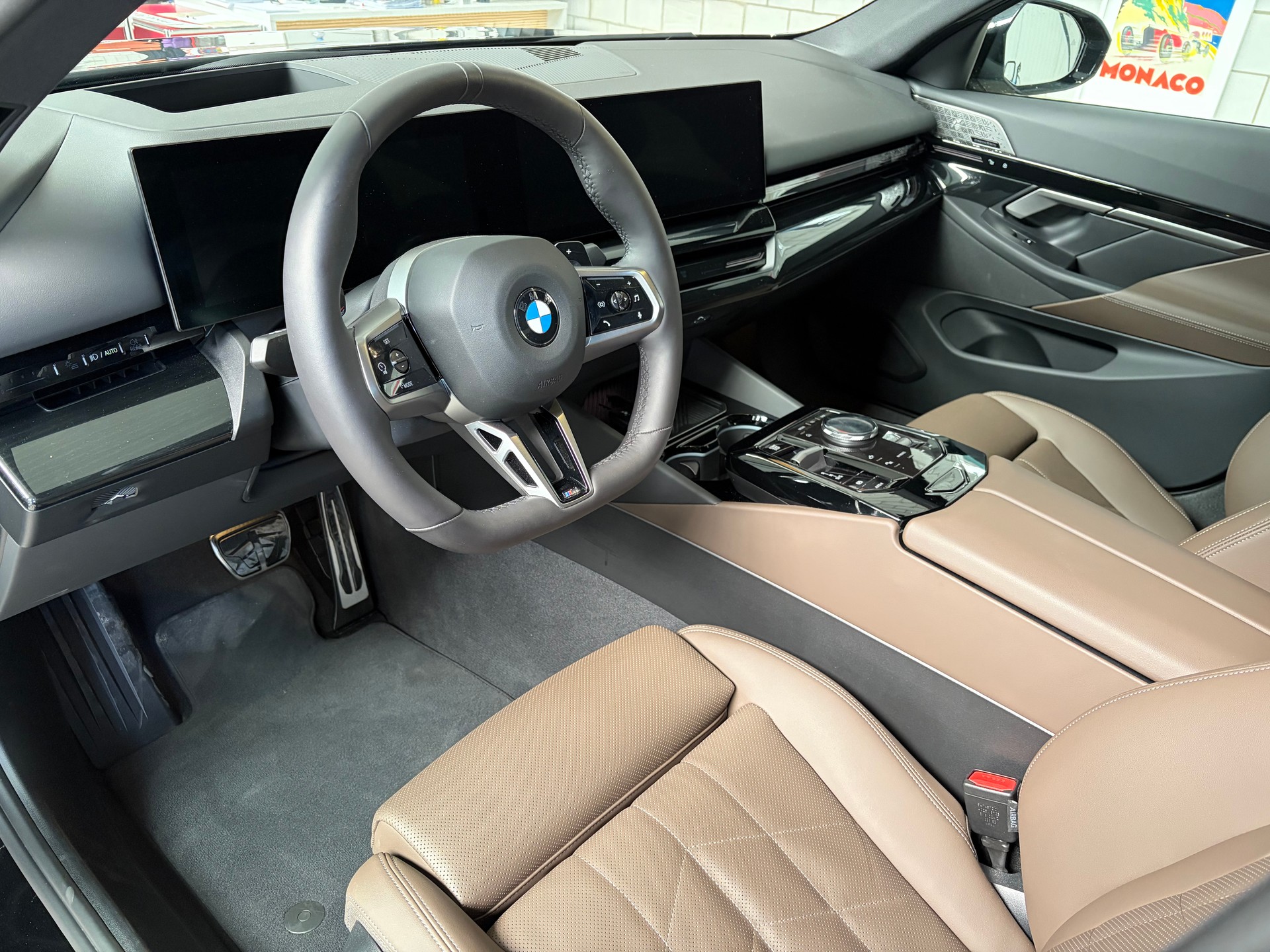BMW 520d 48V M Sport Steptronic-image-5