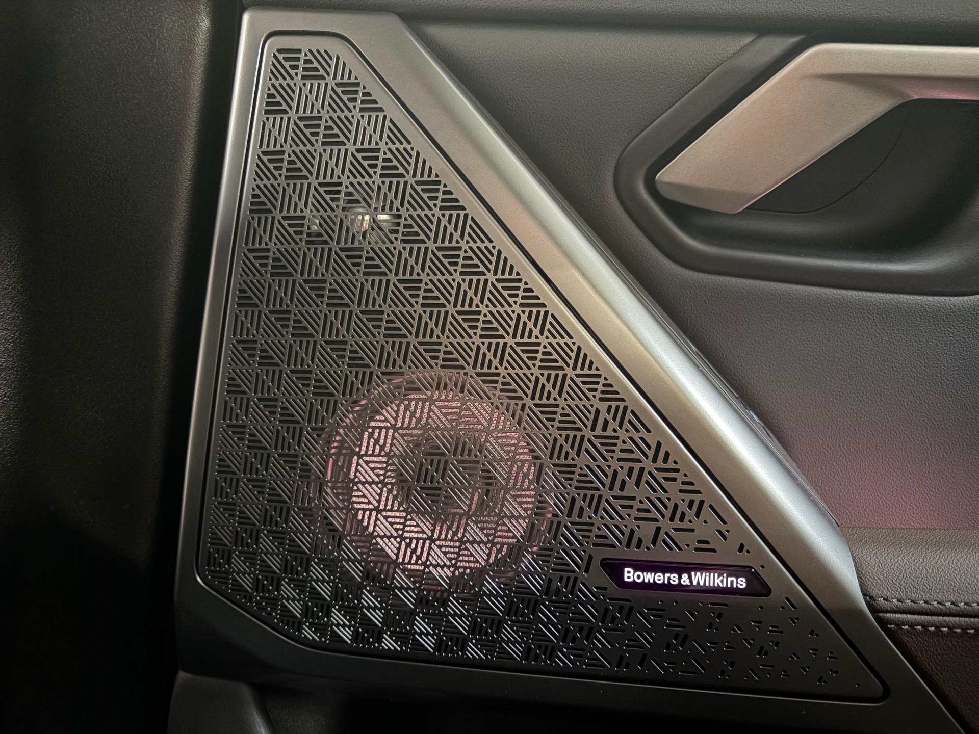 BMW 520d 48V M Sport Steptronic-image-14