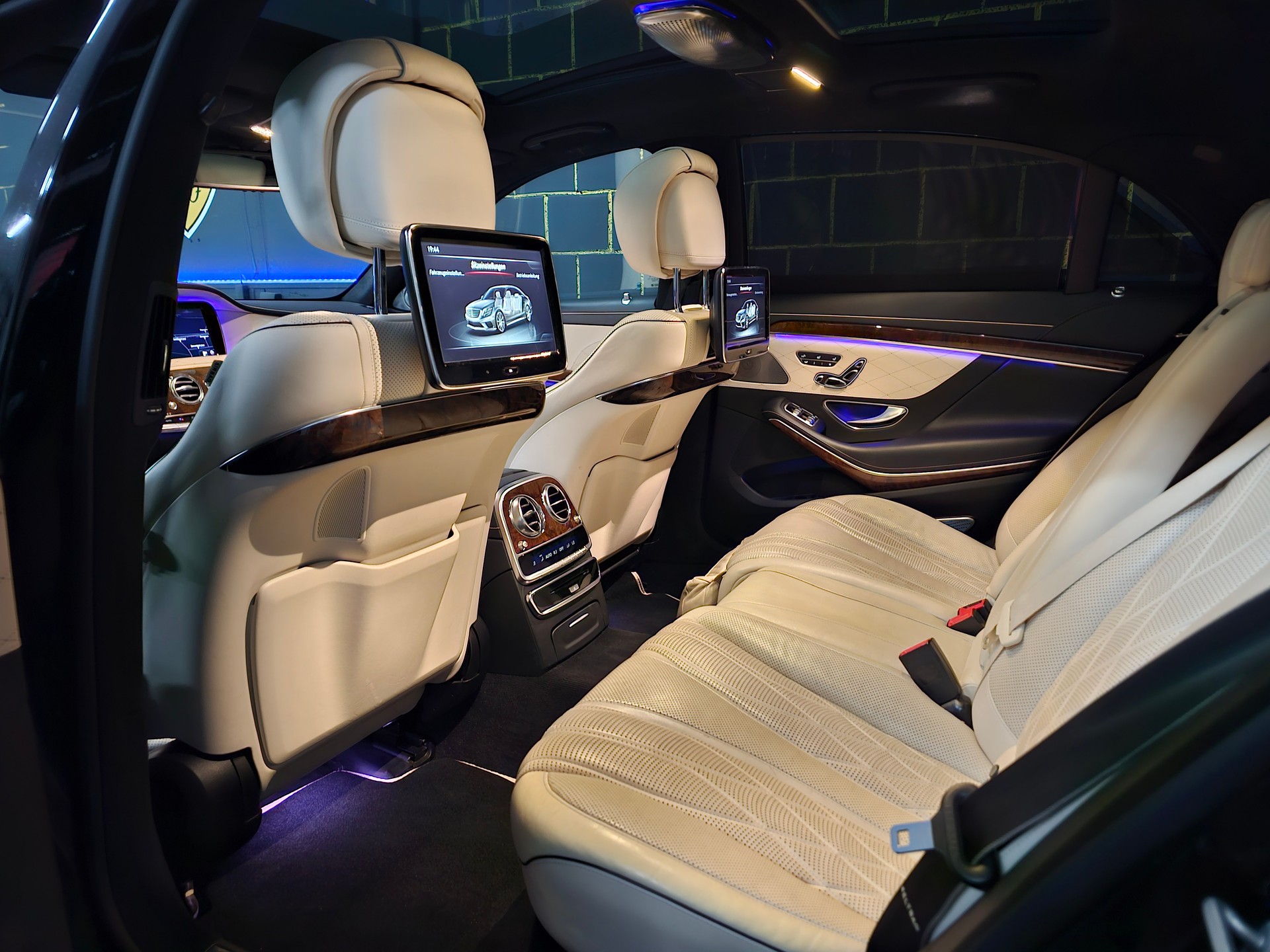 MERCEDES-BENZ S 63 AMG L 4Matic Speedshift MCT-image-12