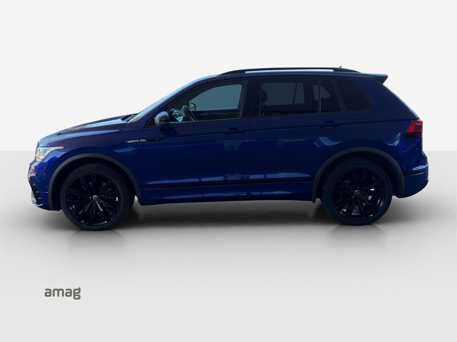 VW Tiguan 2.0TSI R-Line 4Motion DSG-showroom-element-1