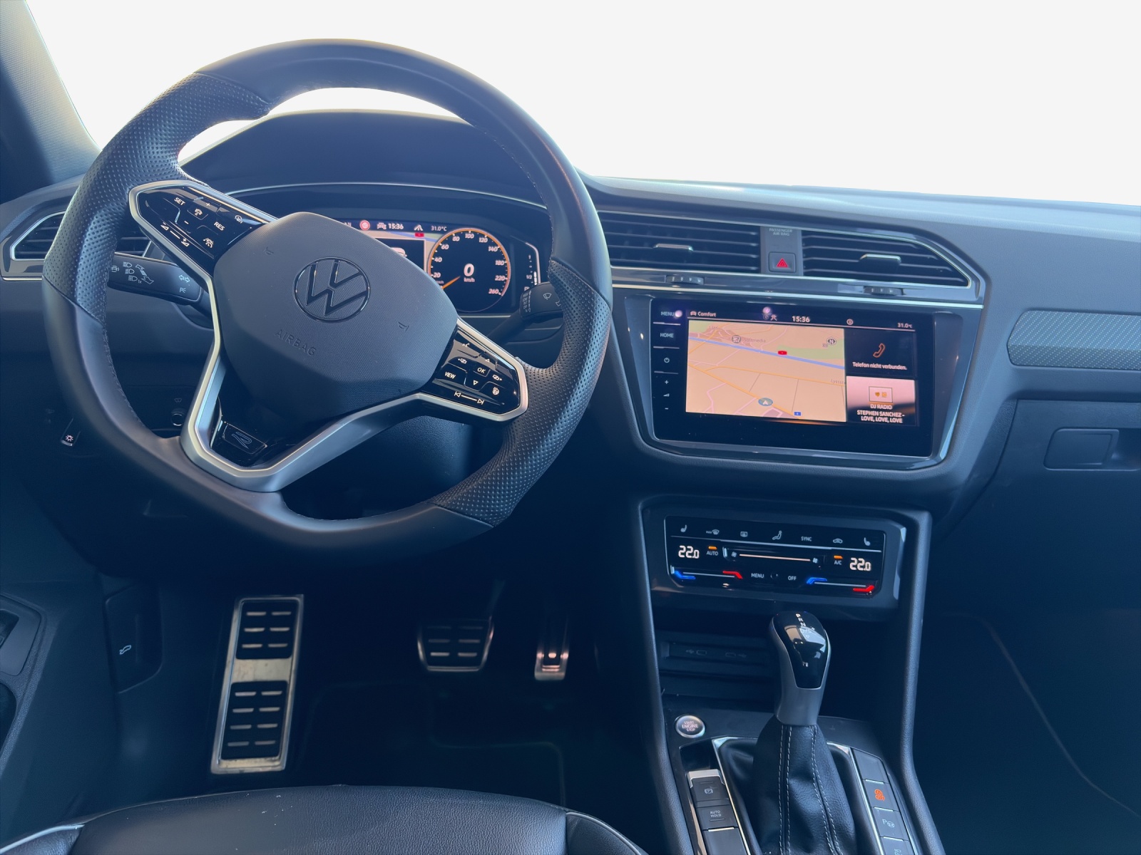 VW Tiguan 2.0TSI R-Line 4Motion DSG-image-8