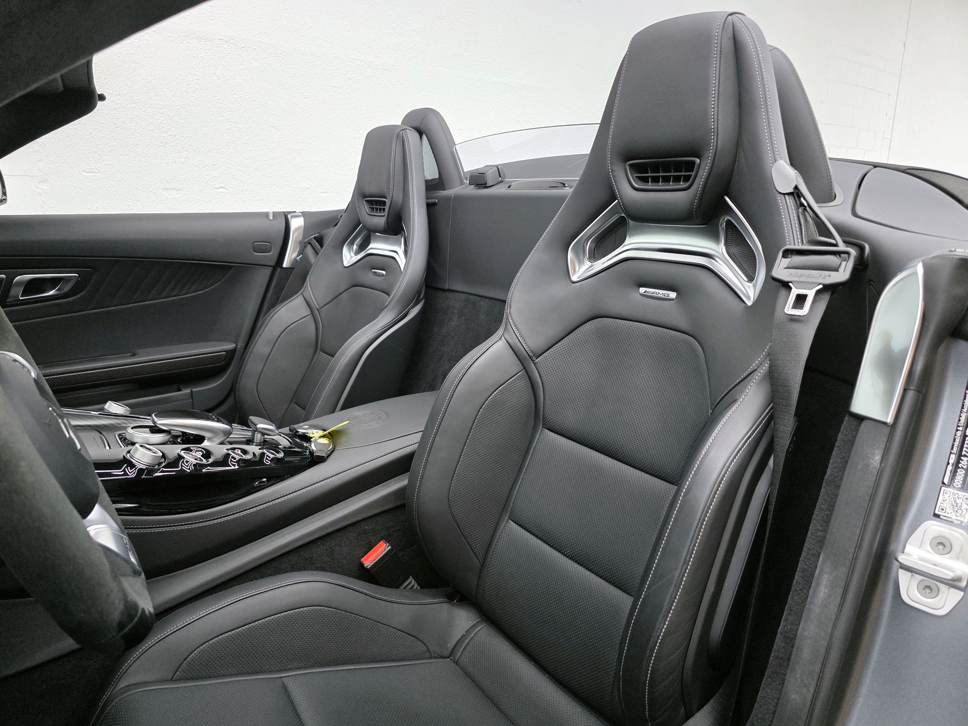 MERCEDES-BENZ AMG GT C Roadster-image-15