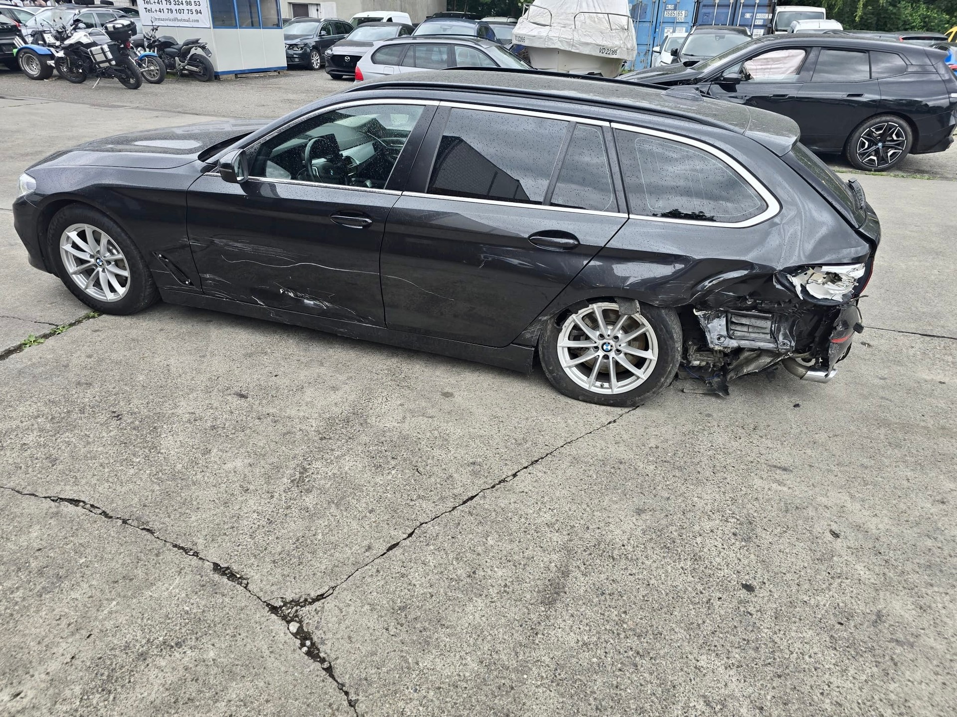BMW 530d xDrive Touring Steptronic-image-3