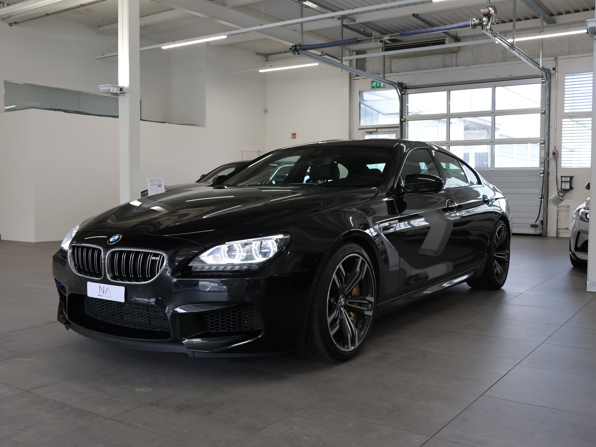 BMW BMW M6 Gran Coupe Drivelogic *Carbon-Keramik-Bremsanlage* Massagesitze * Carbon-Interieur*-showroom-element-3