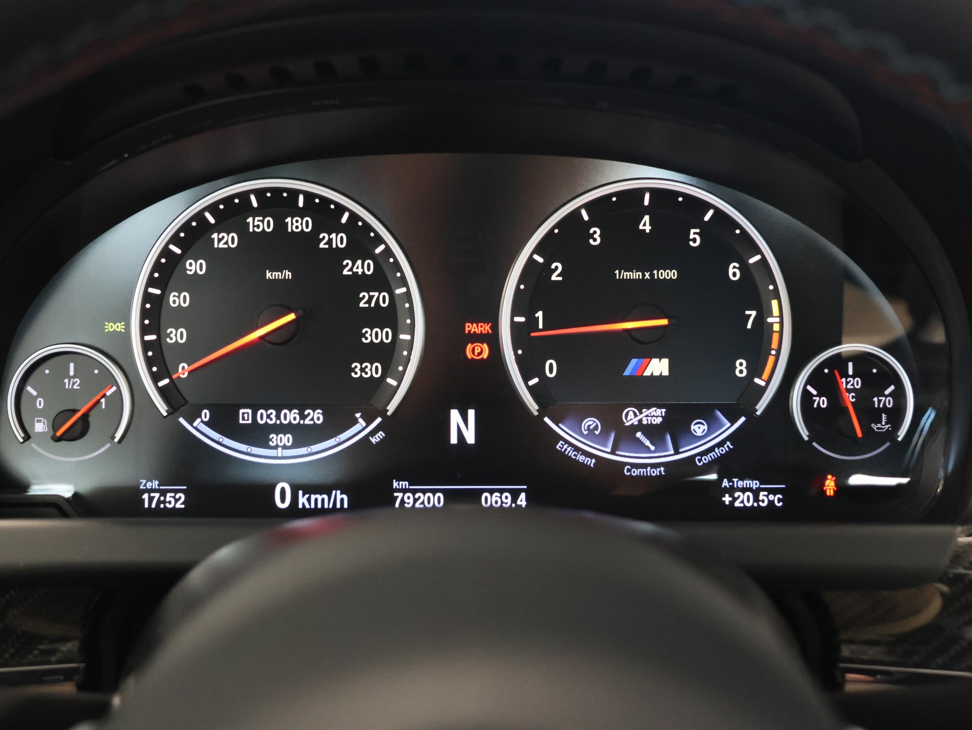BMW BMW M6 Gran Coupe Drivelogic *Carbon-Keramik-Bremsanlage* Massagesitze * Carbon-Interieur*-image-23
