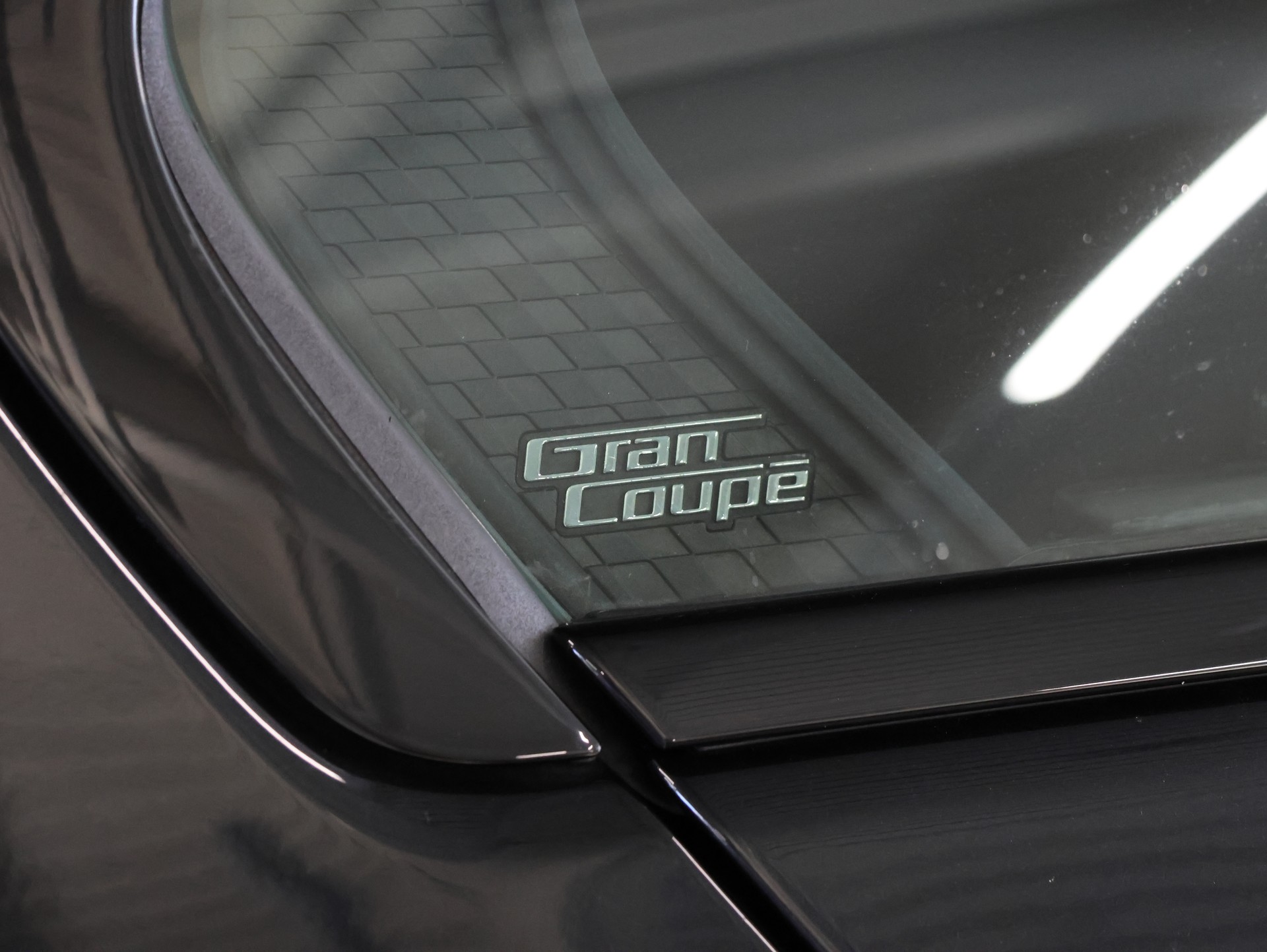 BMW BMW M6 Gran Coupe Drivelogic *Carbon-Keramik-Bremsanlage* Massagesitze * Carbon-Interieur*-image-17