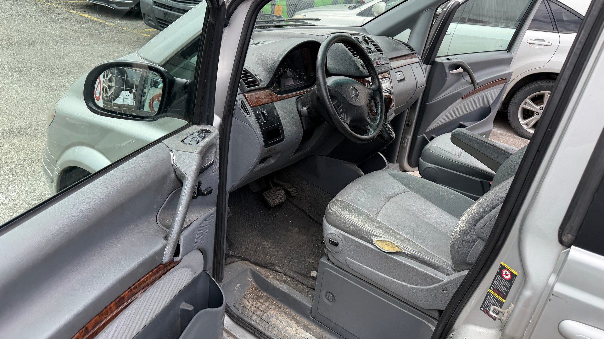 MERCEDES-BENZ Viano 3.0 Ambiente EL Automat-image-7