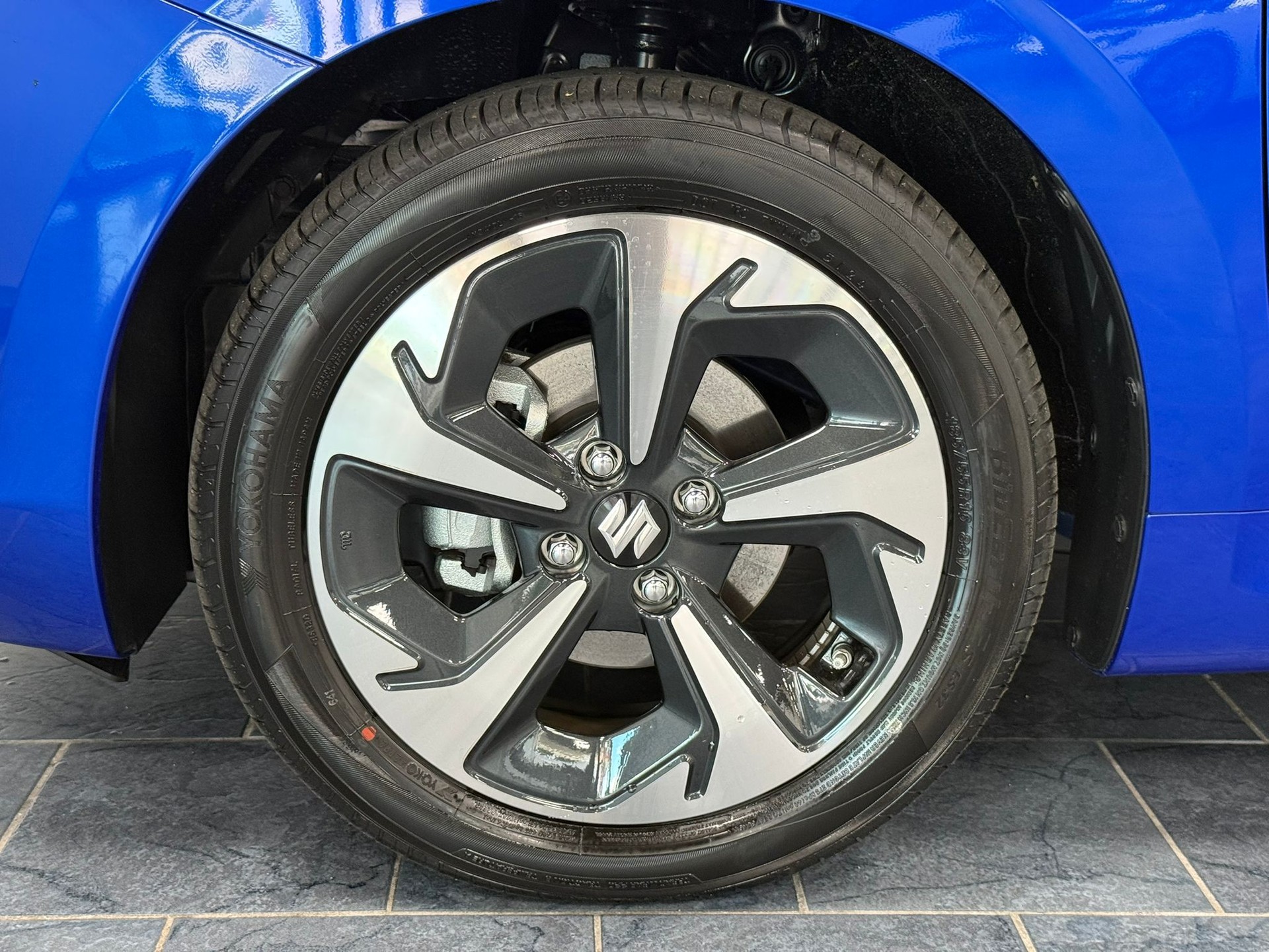 SUZUKI Swift 1.2 Tradizio Top Hybrid CVT-image-26